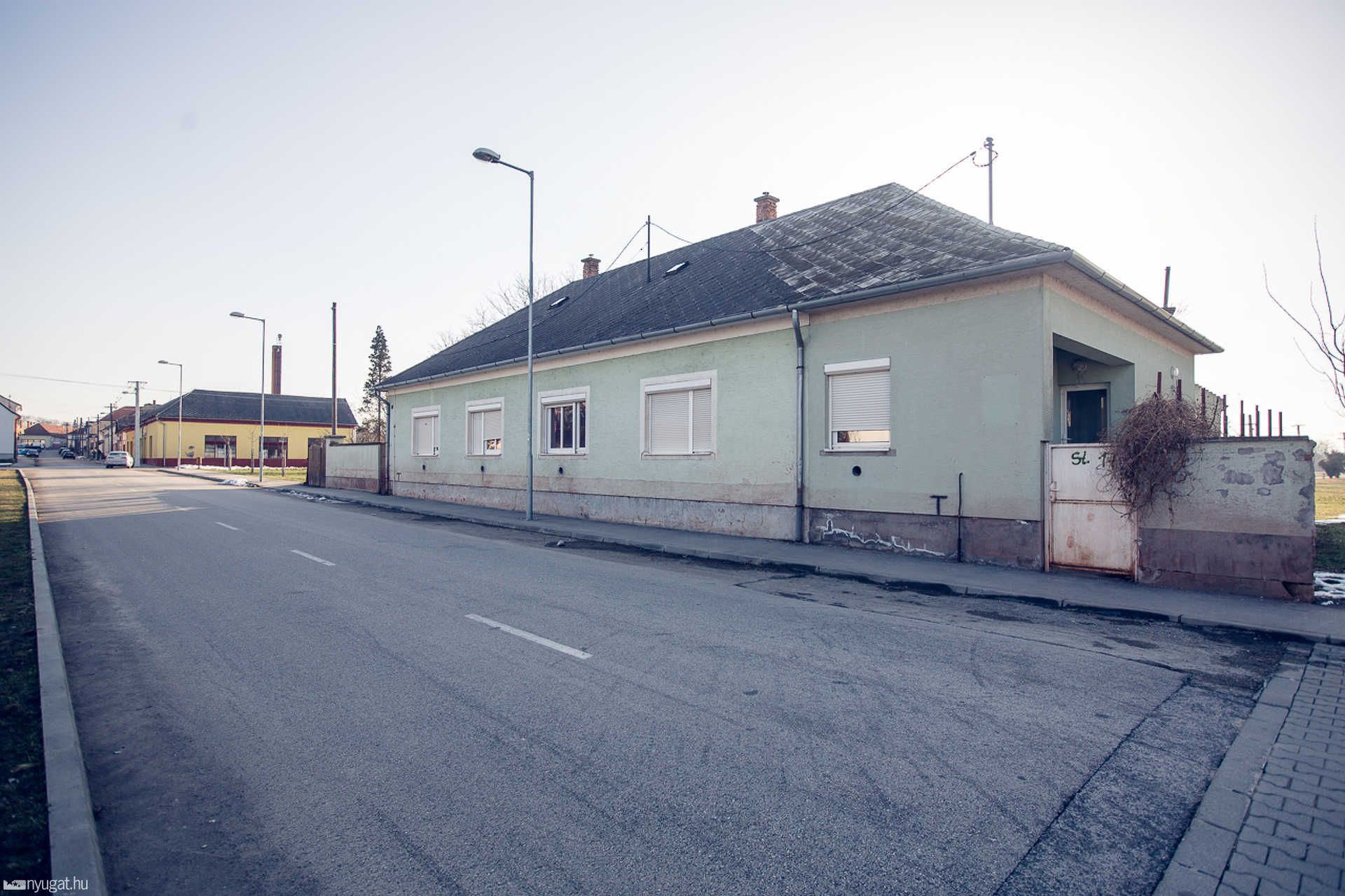 Kolontár és Devecser négy évvel a vörösiszap-katasztrófa után