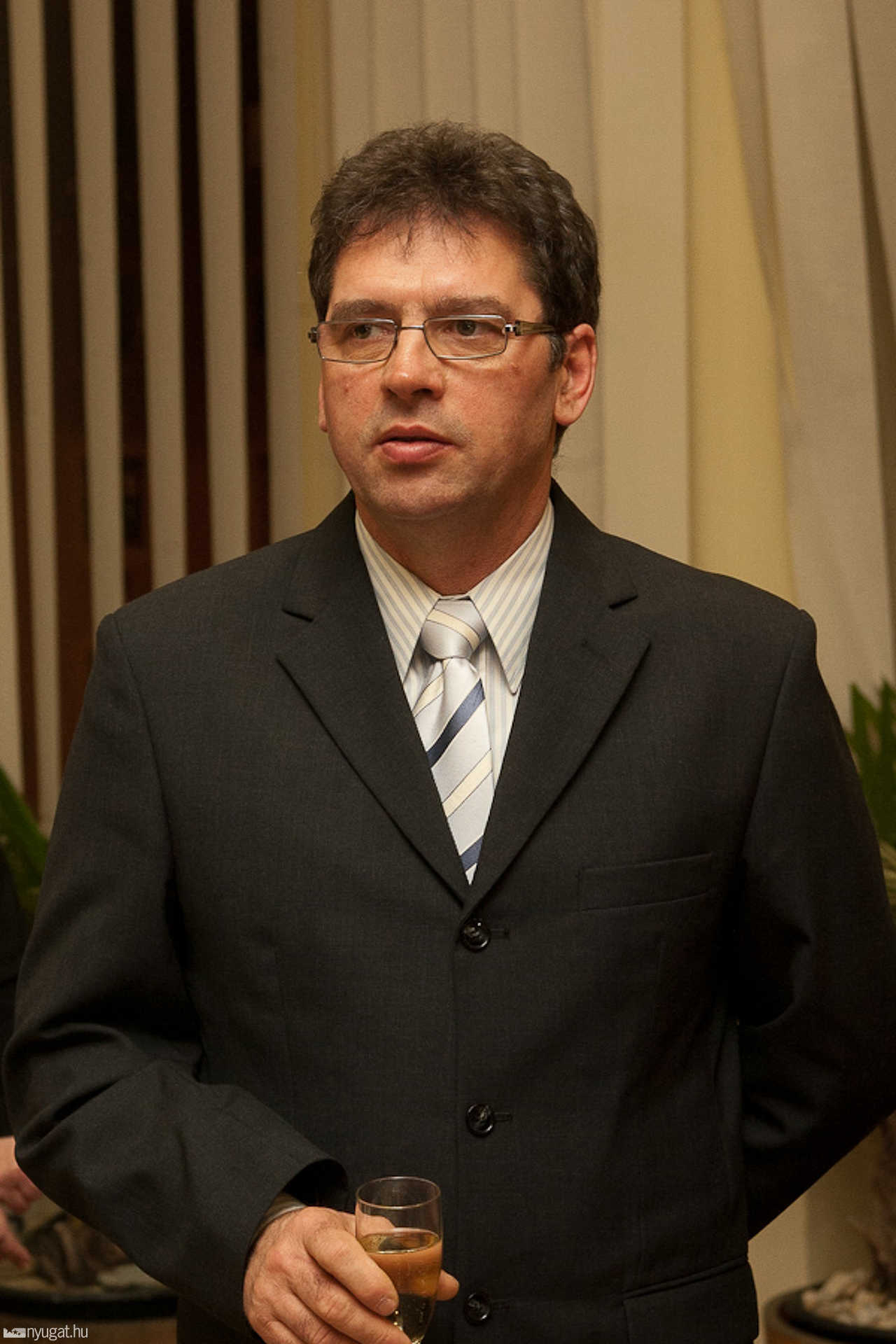 Ávár Tibor