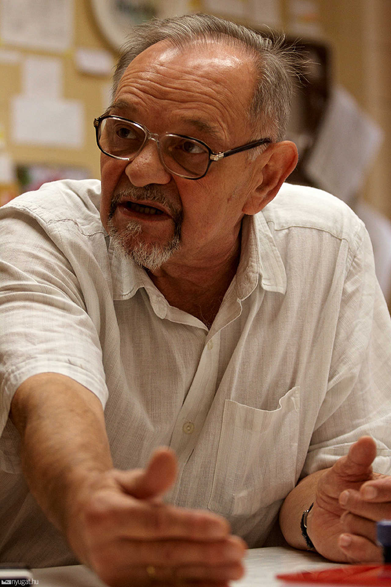 dr. Tarnai Ete