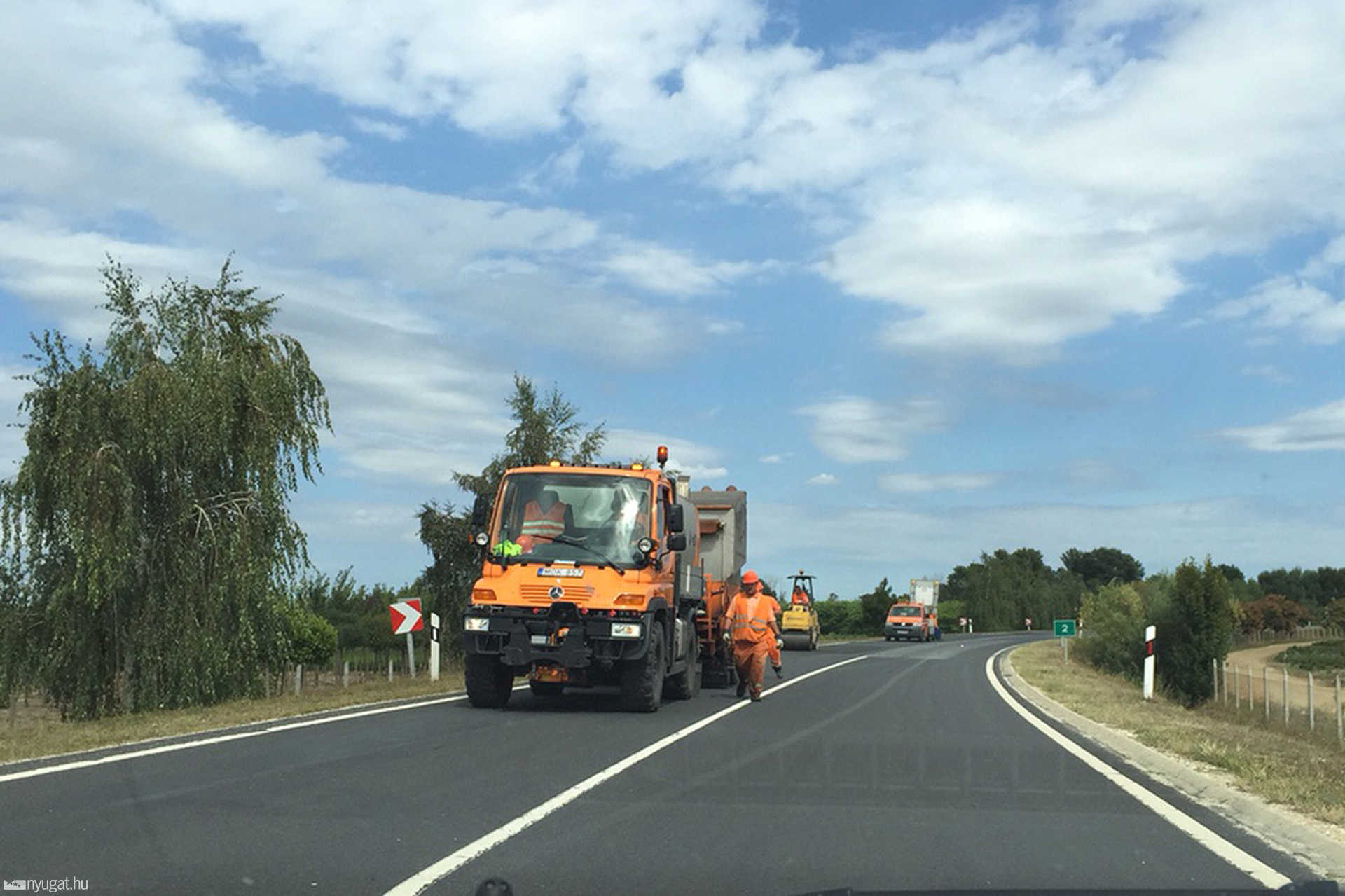 Kavicsfelverődés az elkerülőn