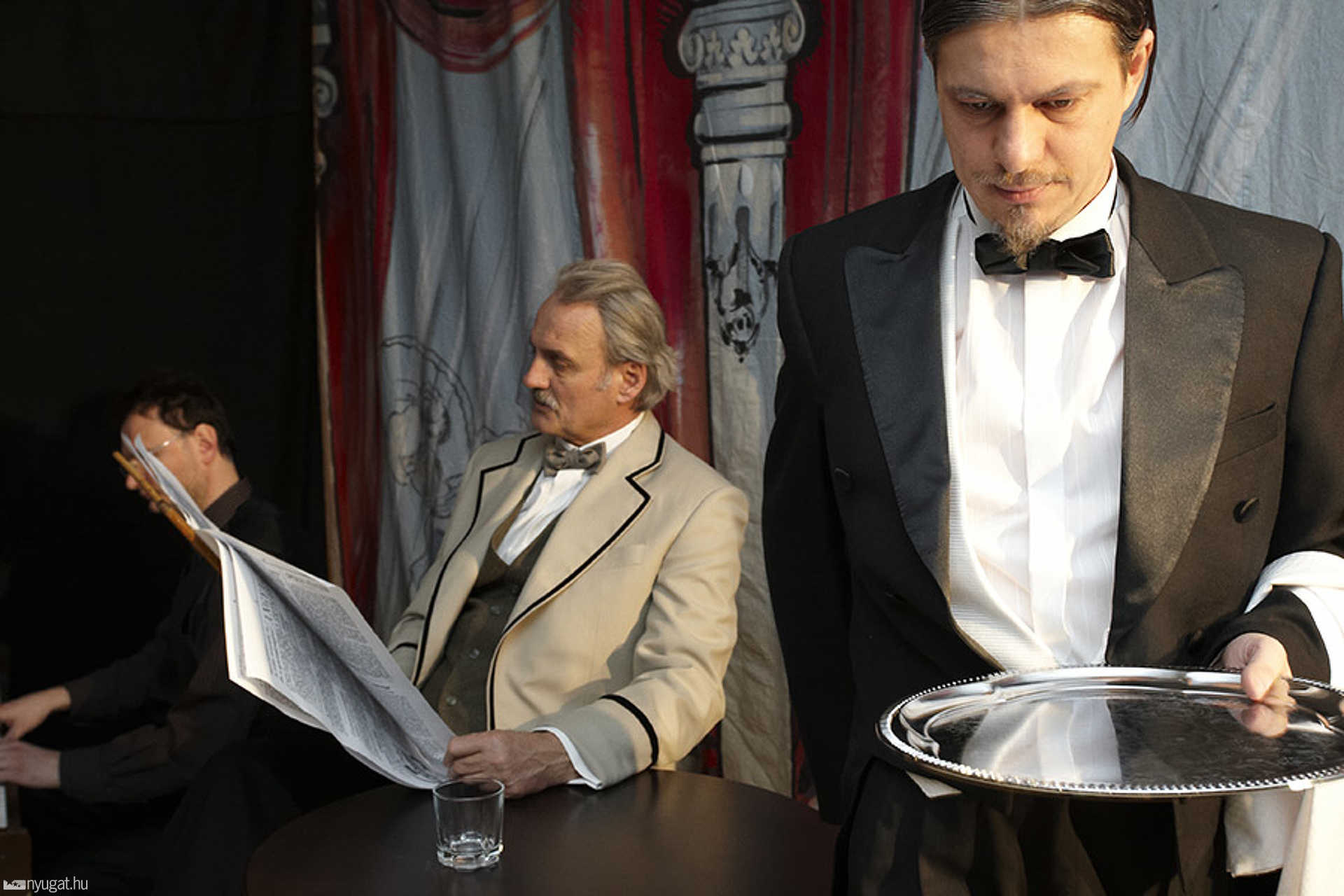 Cabaret A'la Carte