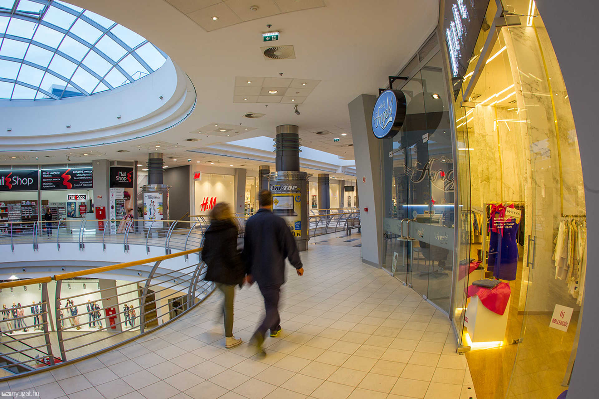 Savaria Plaza