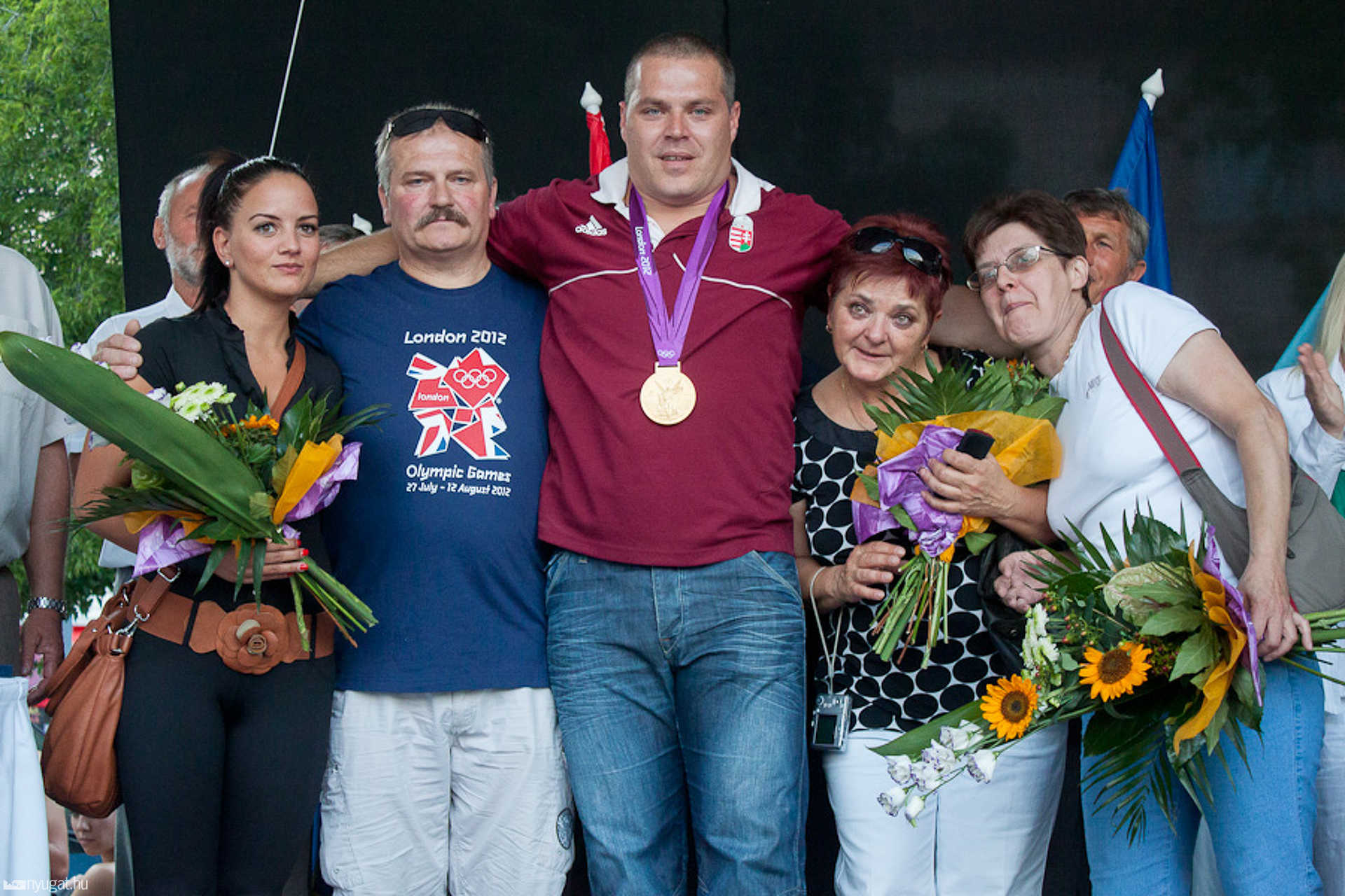 Szombathelyi olimpikonok köszöntése a Fő téren