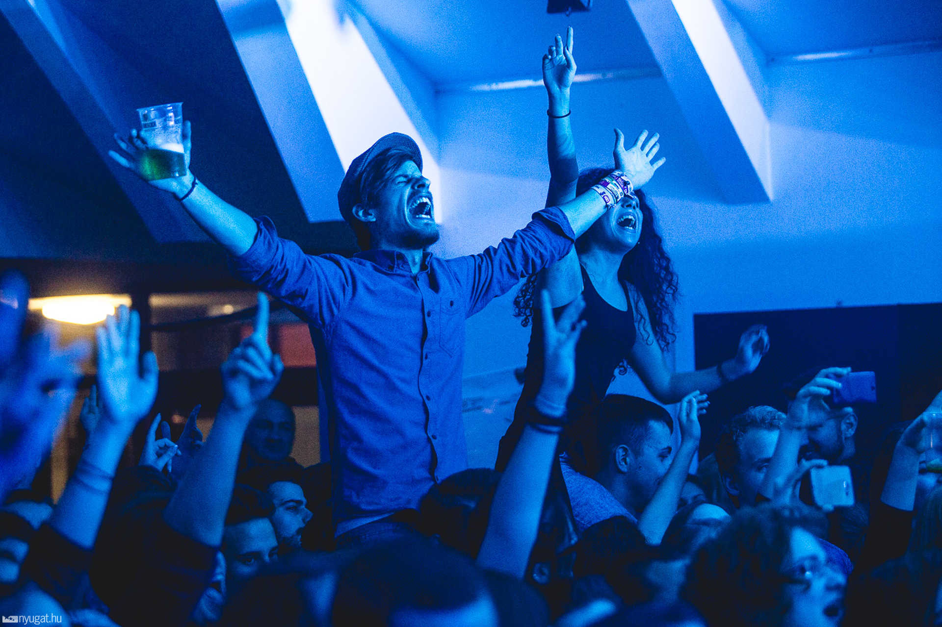 30Y-koncert a moziban