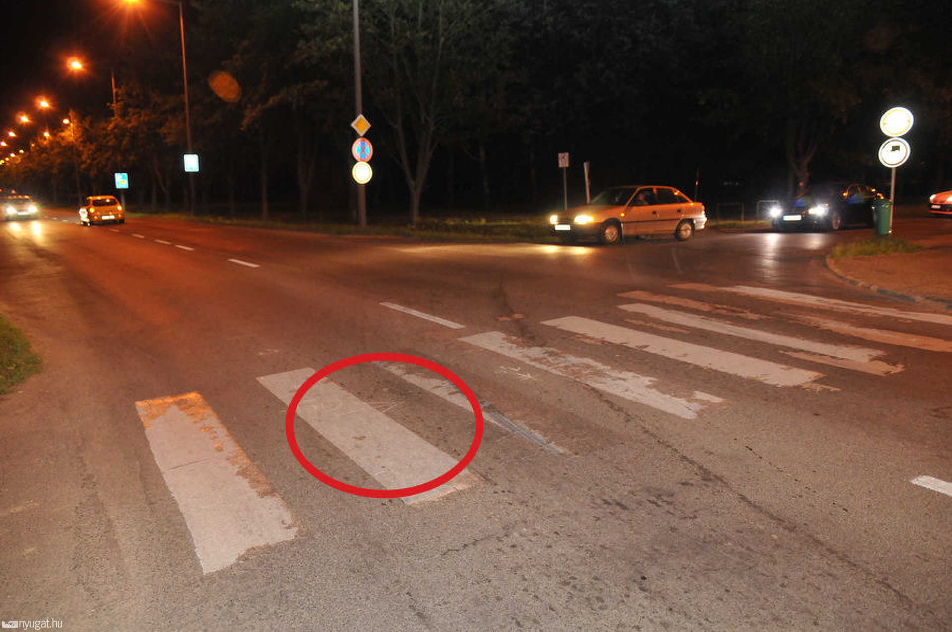 Itt lökte fel a babakocsit a Citroen