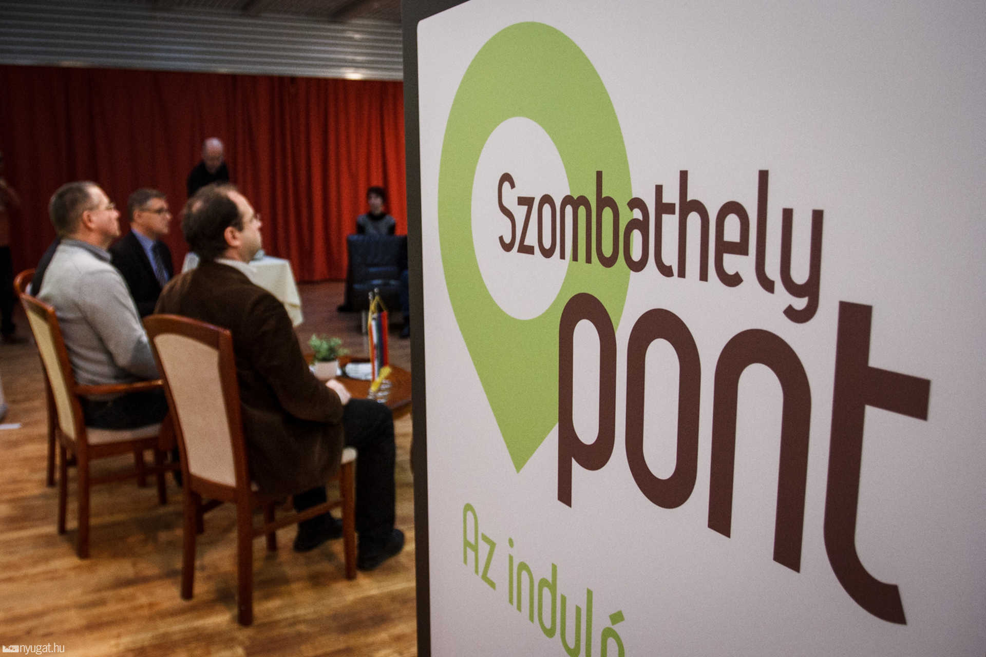 Agora sajtótájékoztató