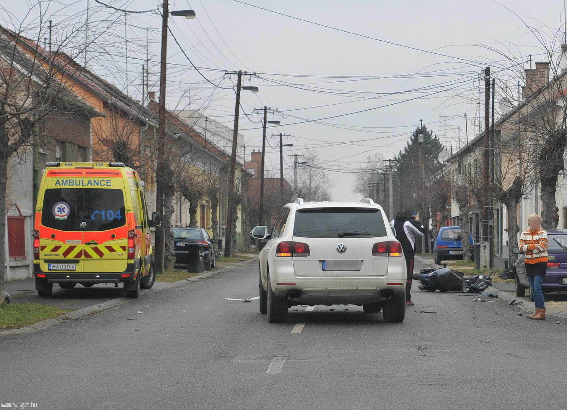 Szabálytalan motorost gázolt el egy Volkswagen Szombathelyen