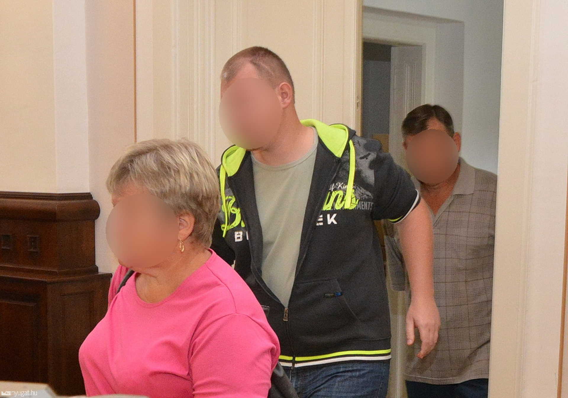 Emberölési ügy tárgyalása Szombathelyen