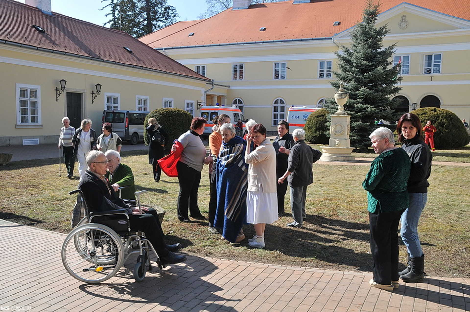 Leégett az Acsádi Idősek Otthona új pavilonjának teteje