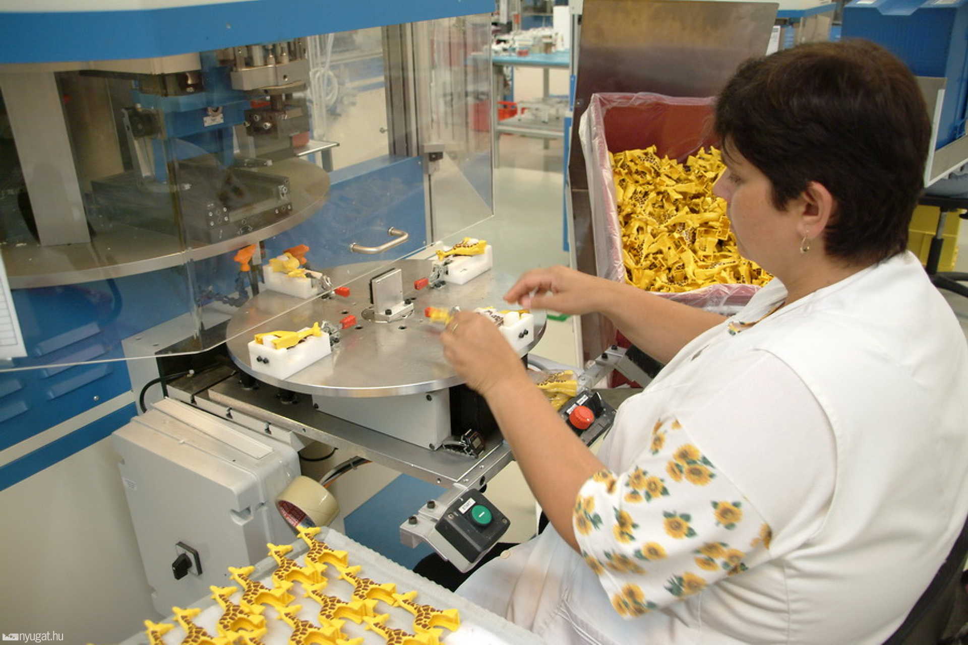 Így készül a LEGO Duplo a Flextronicsban - Sárvár, 2006.