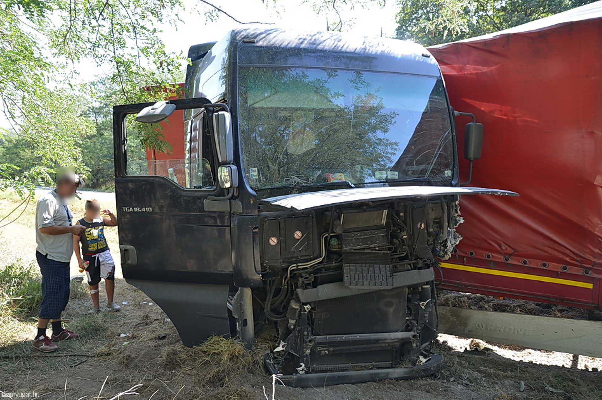 Súlyos baleset Vasegerszeg közelében, a 86-os főúton