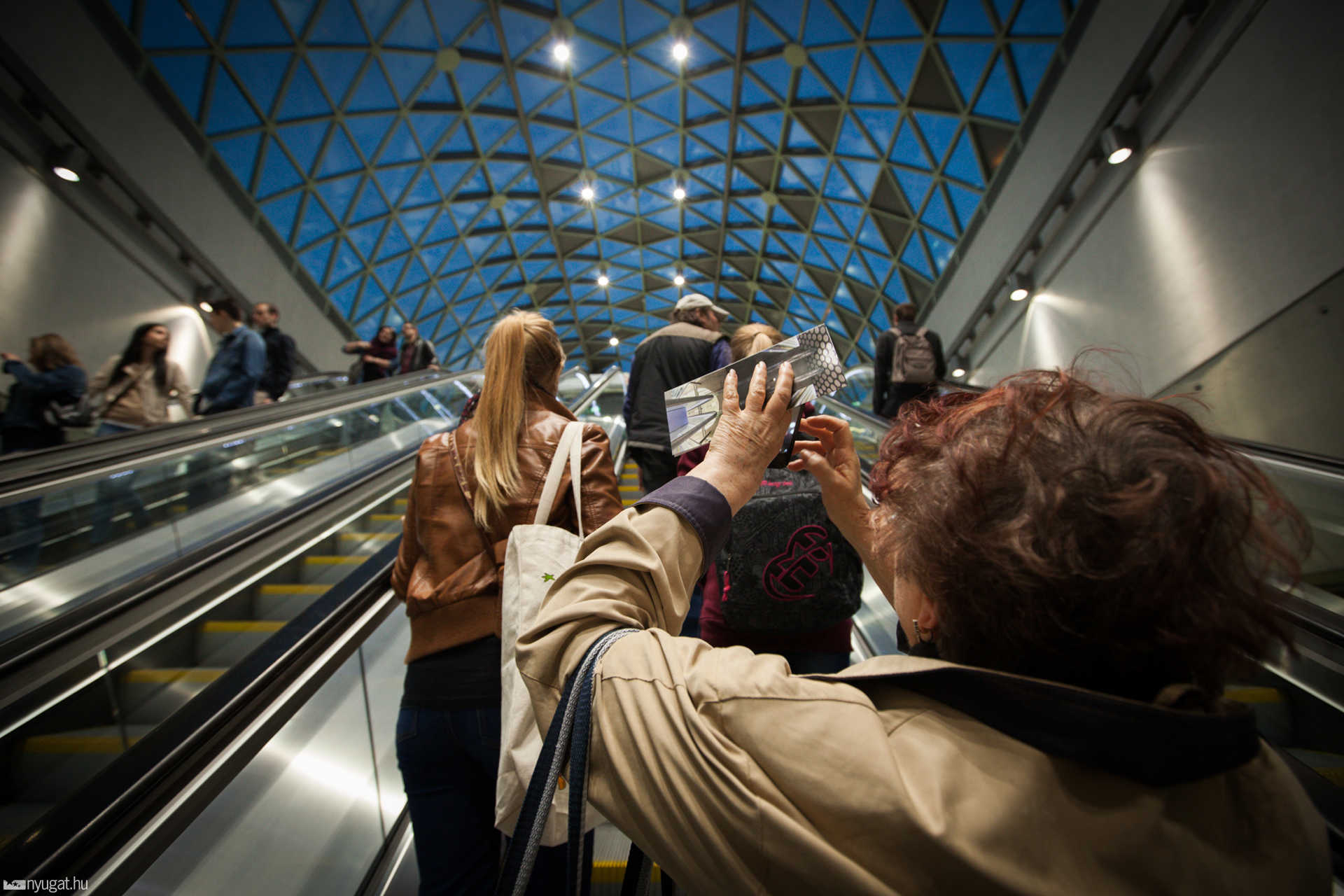 4-es metró az átadás napján
