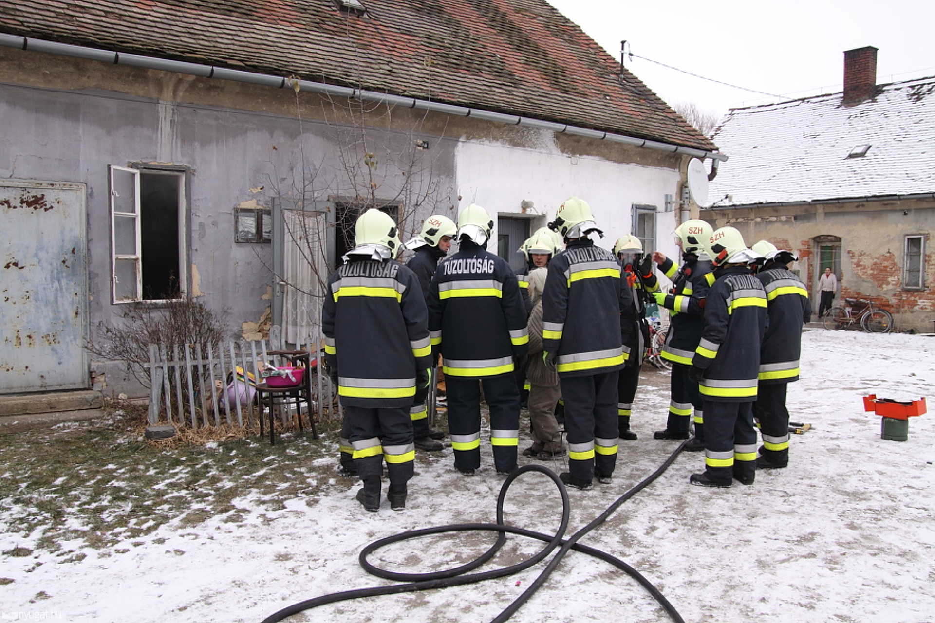 Szeméttel teli ház gyulladt ki Szombathelyen