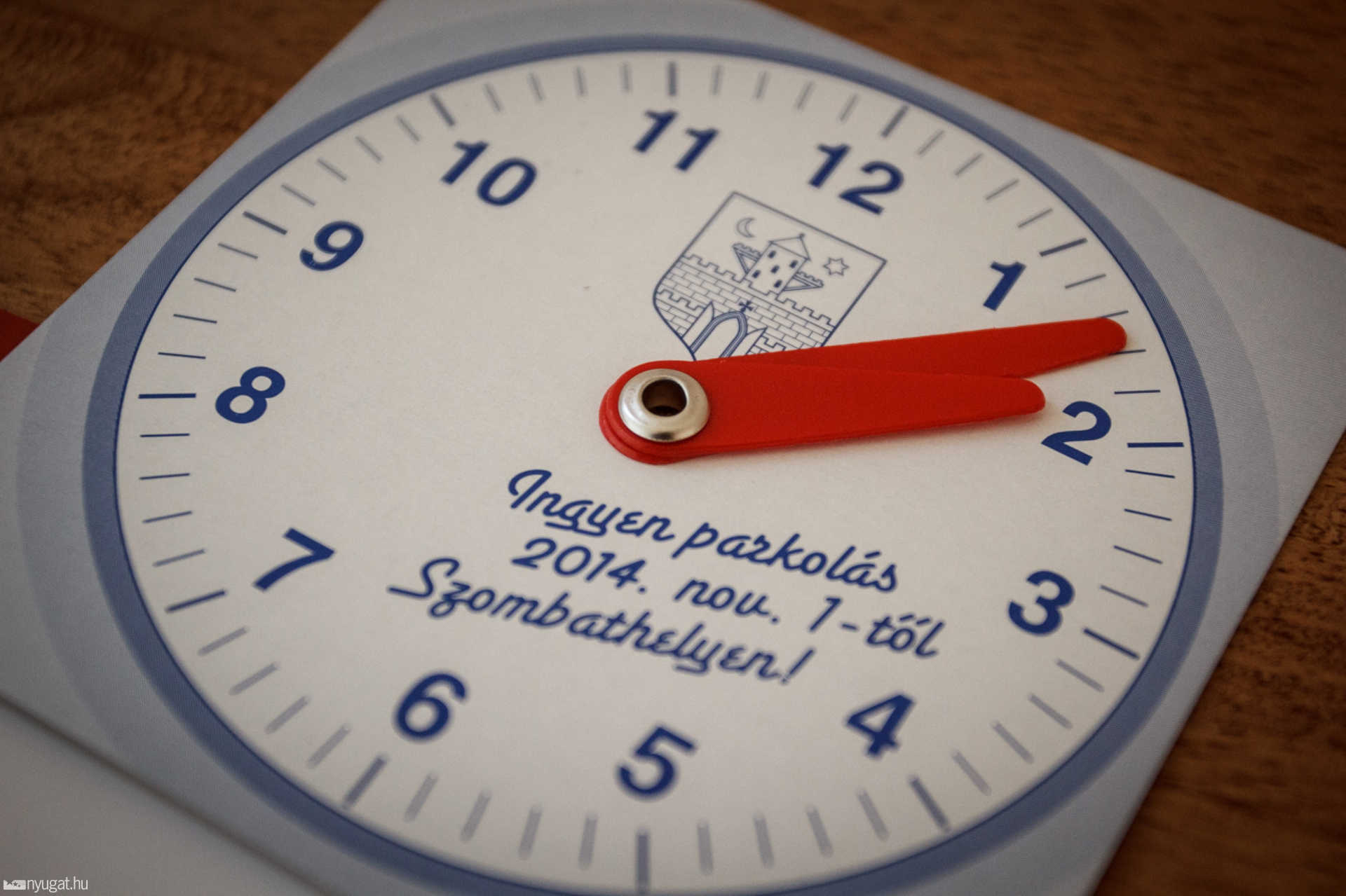 Ajándék parkolótárcsa Ipkovich Györgytől