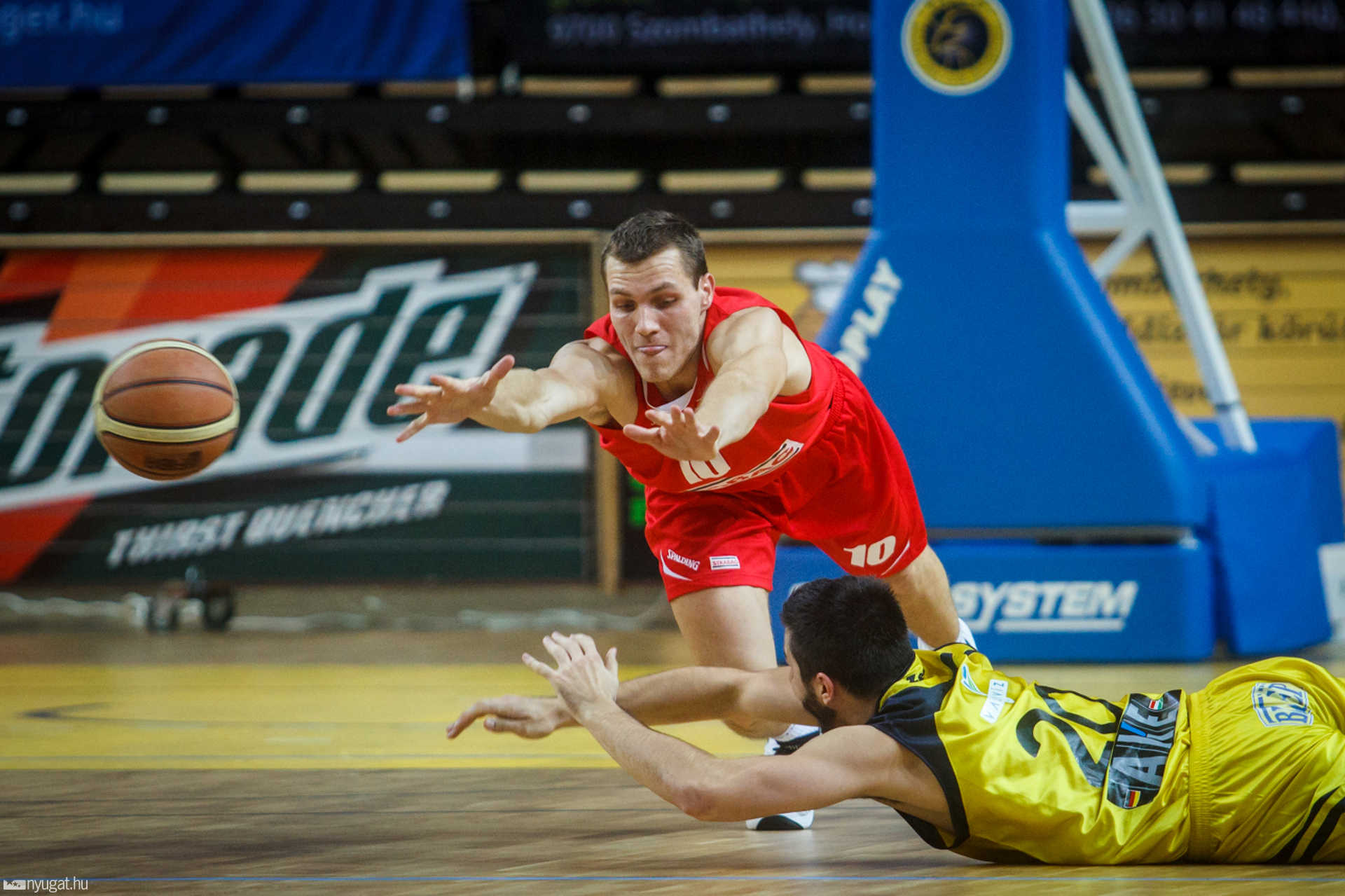 Falco KC Szombathely - Szolnoki Olaj KK