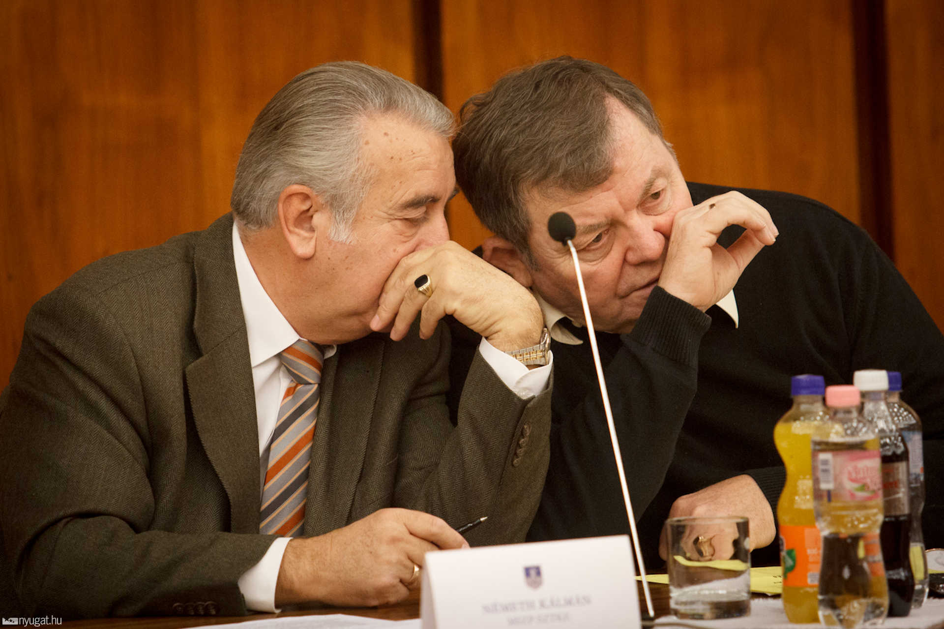 Rendkívüli közgyűlés