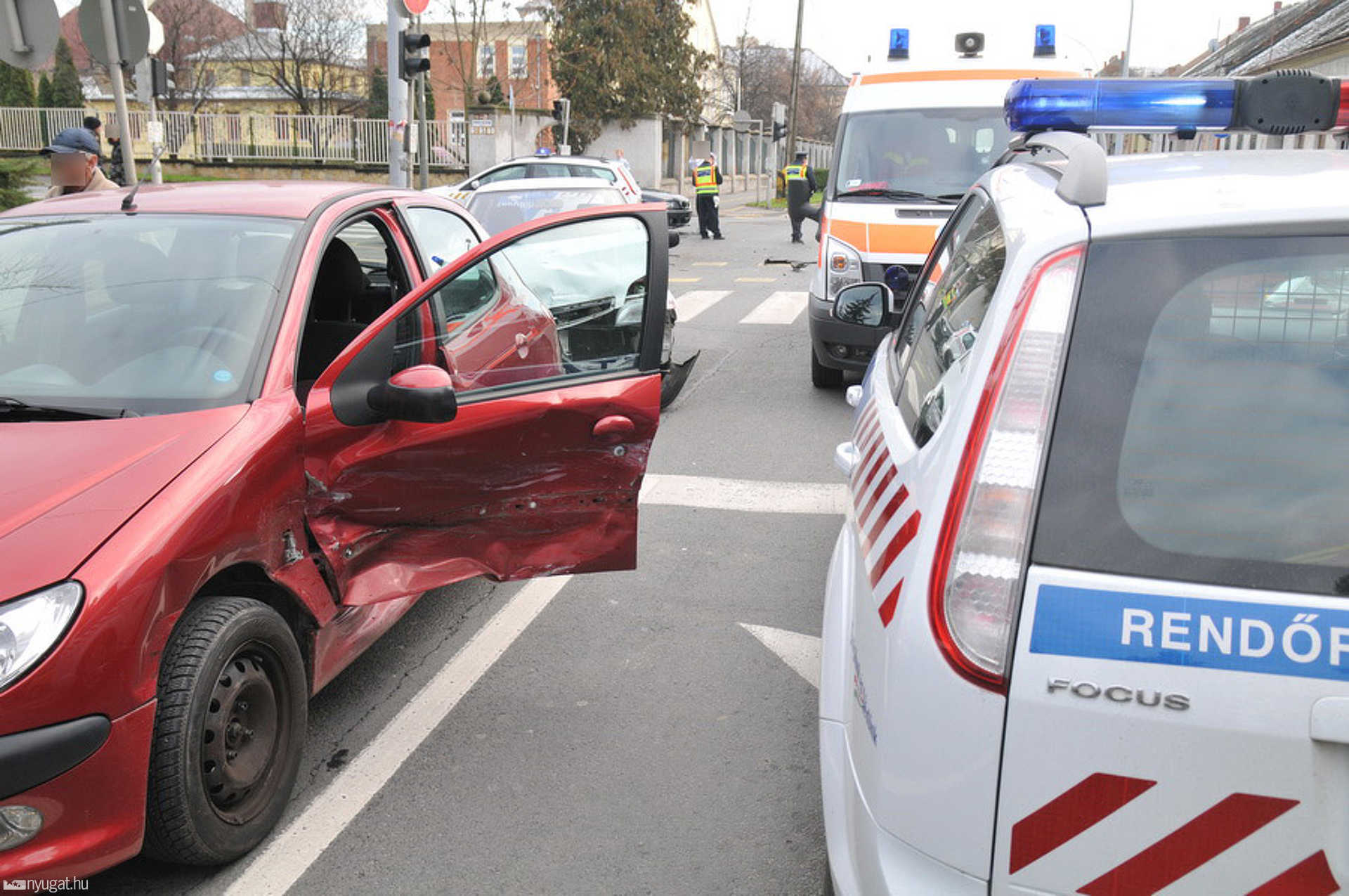 BMW-nek lökte a Peugeot-t a Suzuki