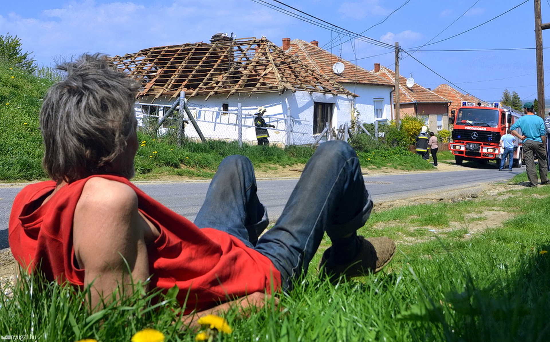 Házfal dőlt le Toronyban - bontani kell az életveszélyes épületet