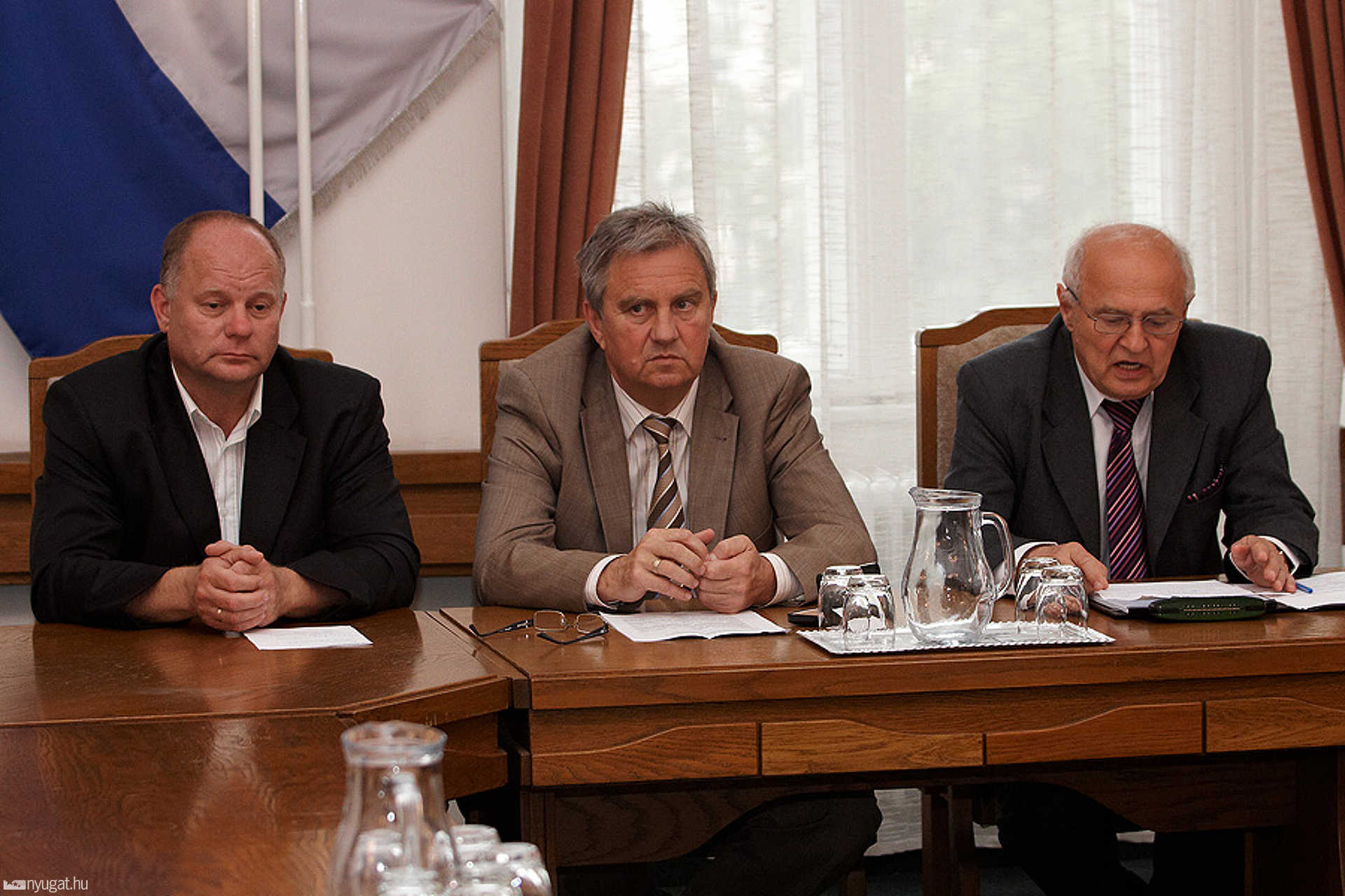 Sajtótájékoztató a Megyeházán