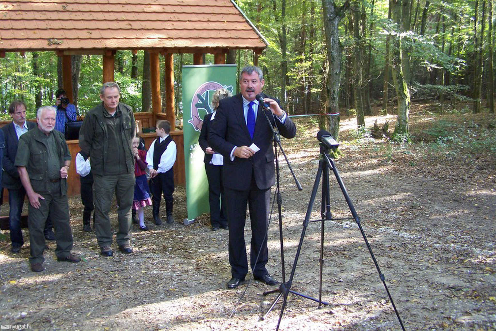 Hársas-tó - kirándulóhely