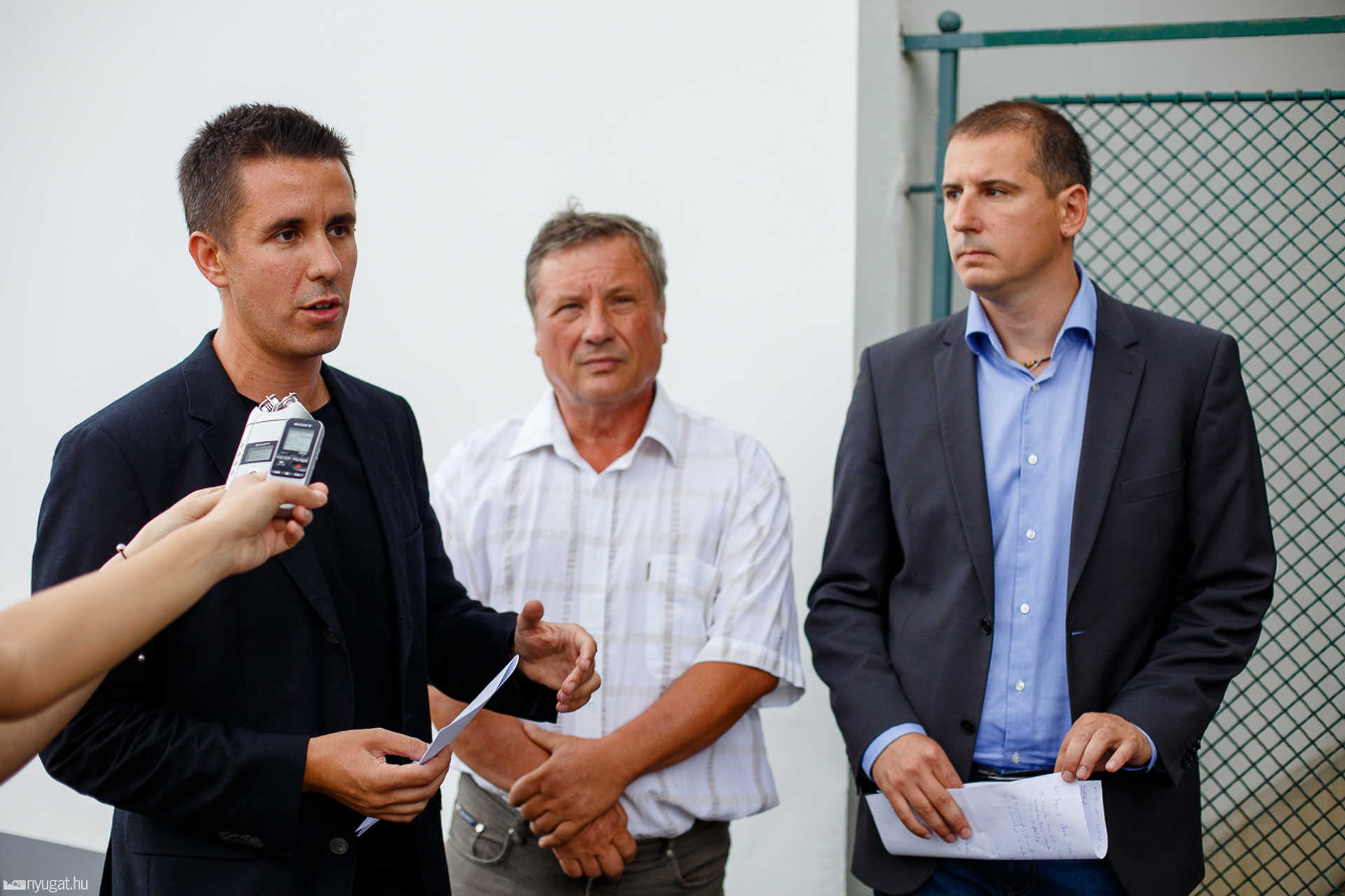 MSZP sajtótájékoztató a Falco-gyárnál
