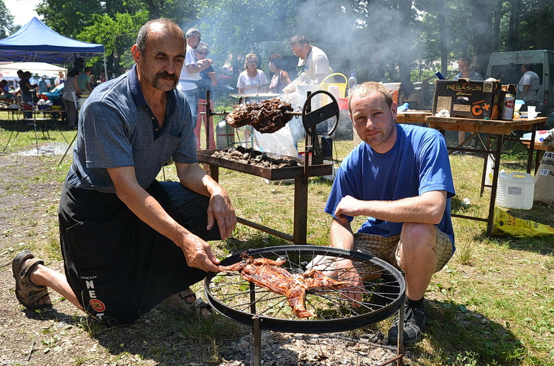 Polgármesterek főzőversenye a Szajki-tavaknál - 2013.