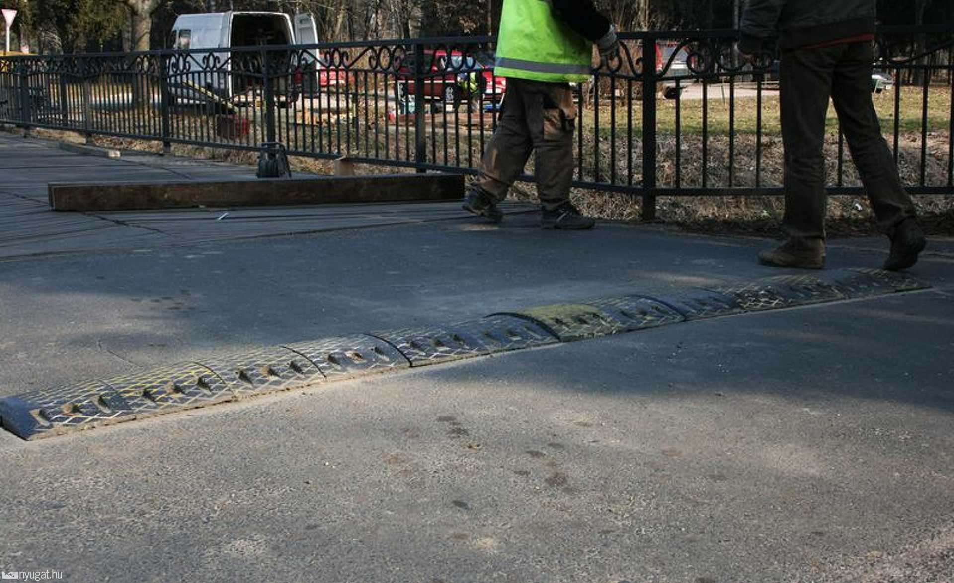 Javítják az Aranypatak hidat