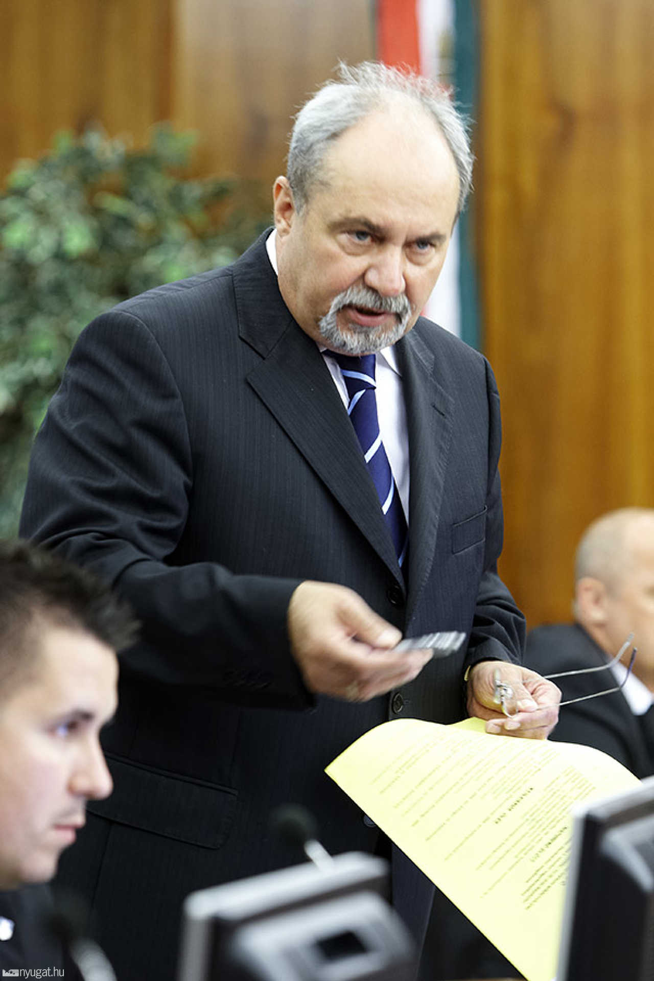 Júniusi közgyűlés
