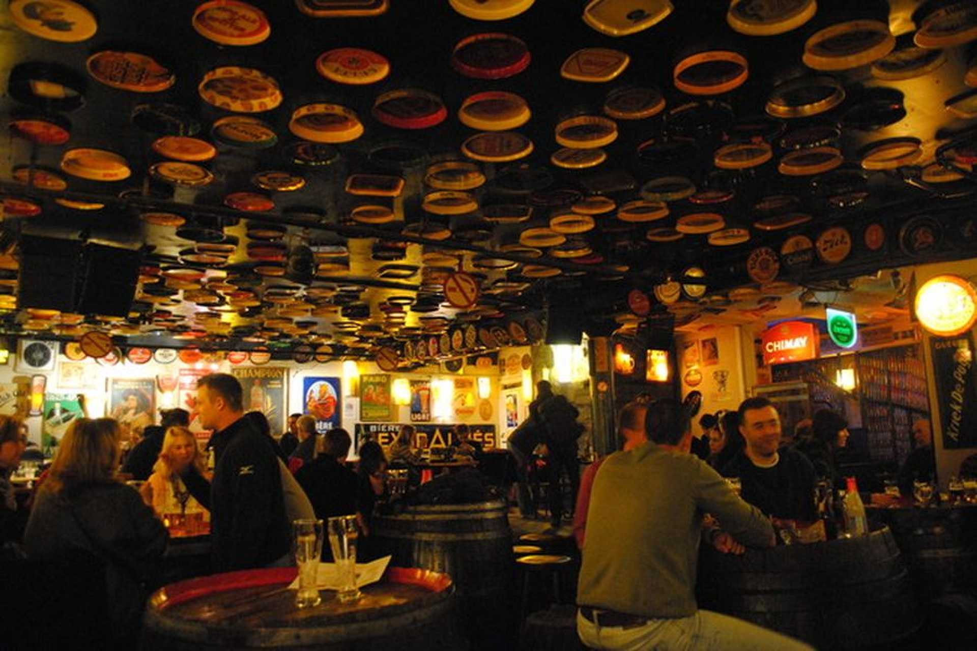 Delírium tremens, Brüsszel favorizált romkocsmájába, 