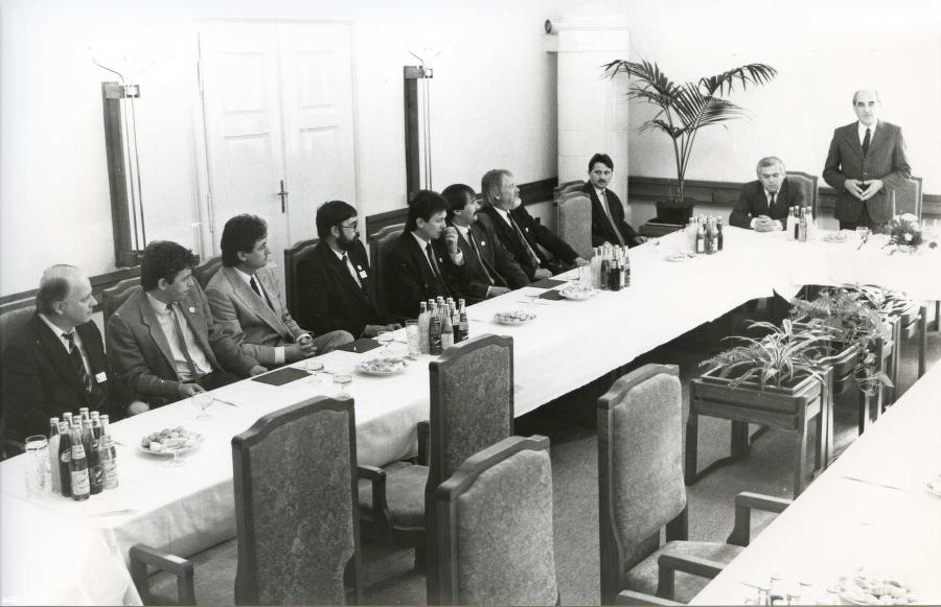Az 1990-ben megválasztott országgyűlési képviselők köszöntése