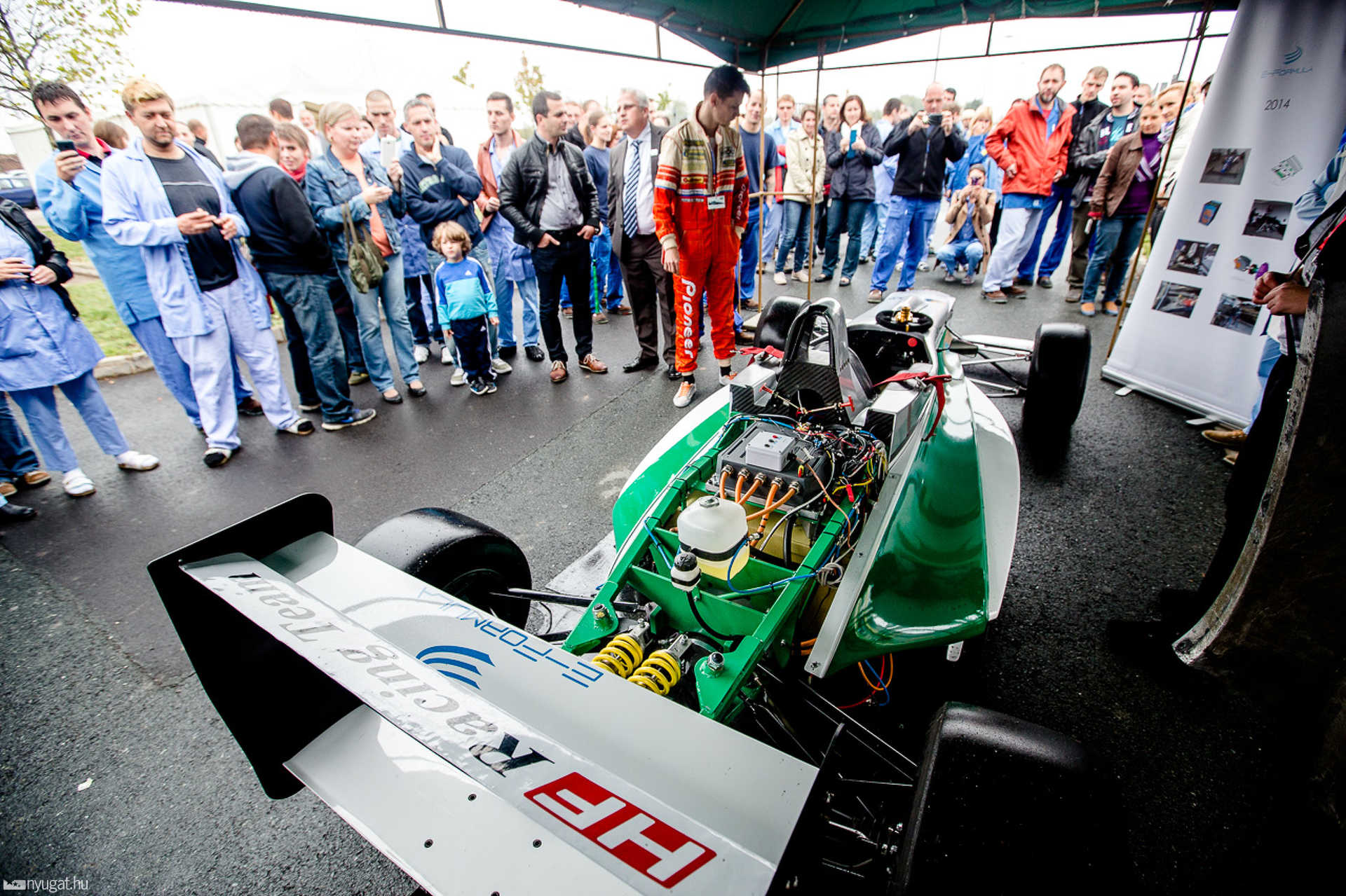 E-Formula Roadshow a szombathelyi iQorban