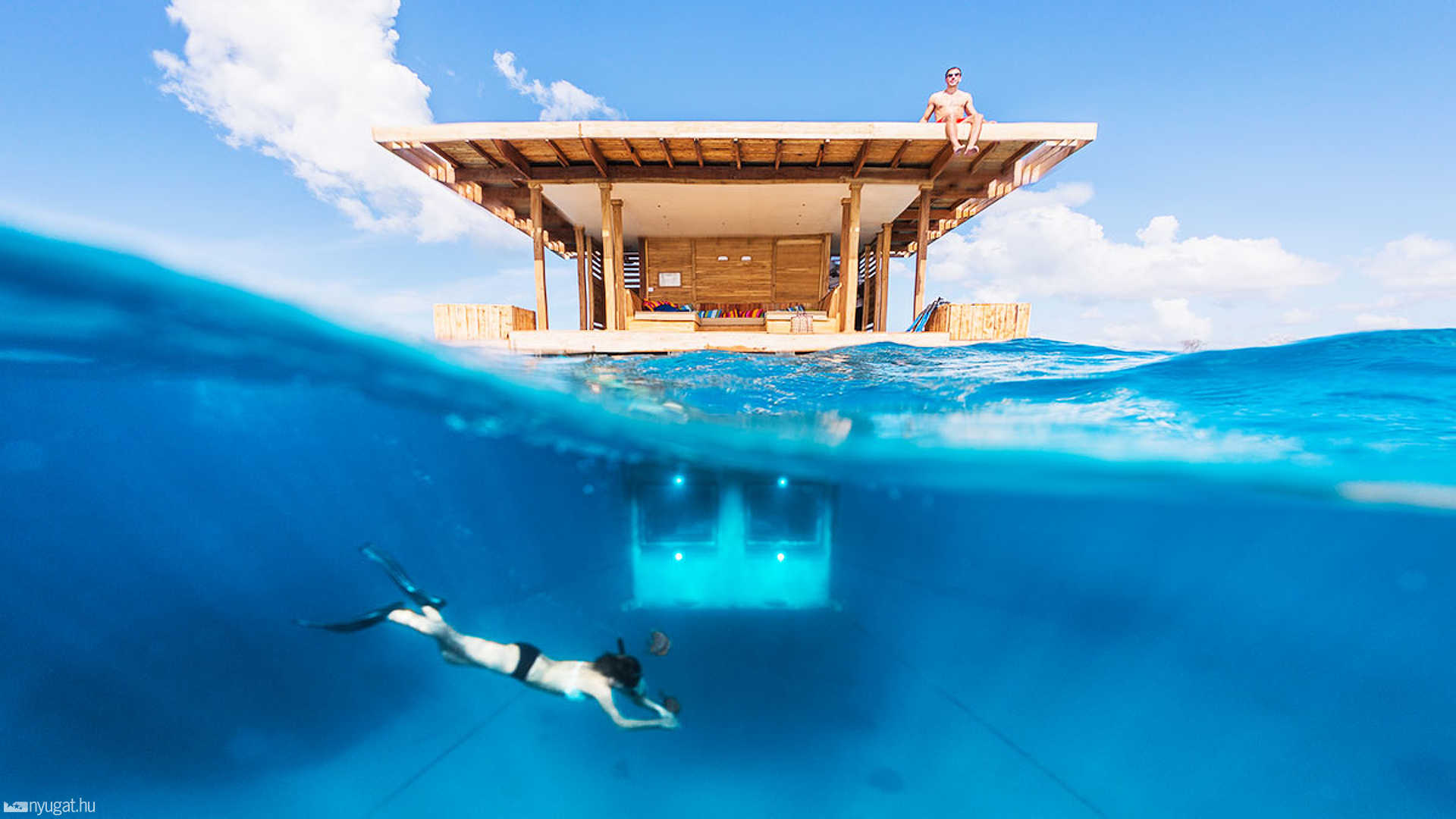 1.  A Manta Resort, Zanzibárban