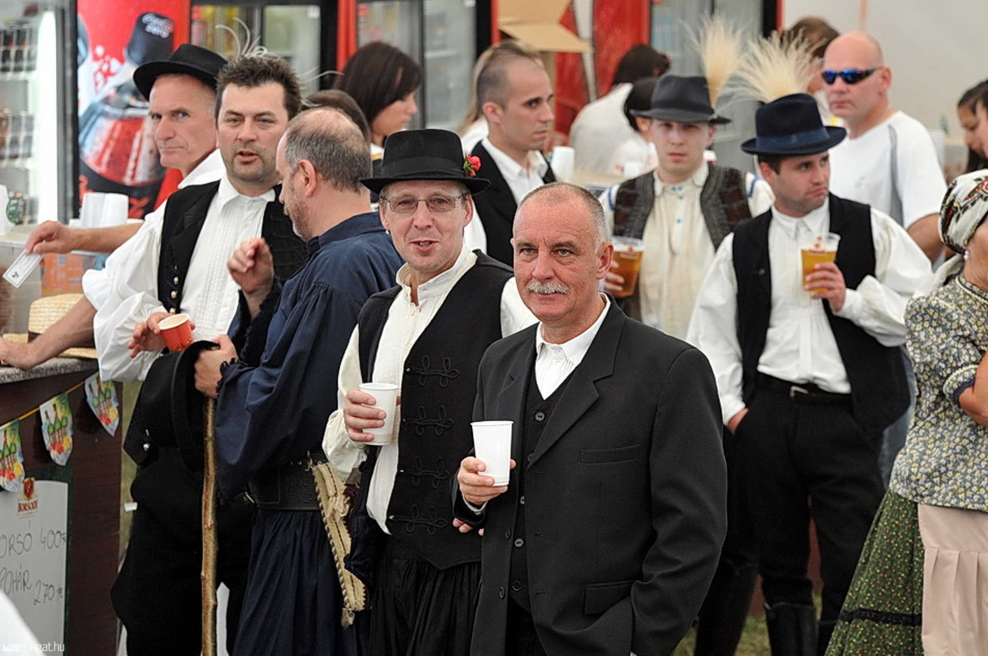 Gencsi Söprű 2012. - Regionális Néptánctalálkozó