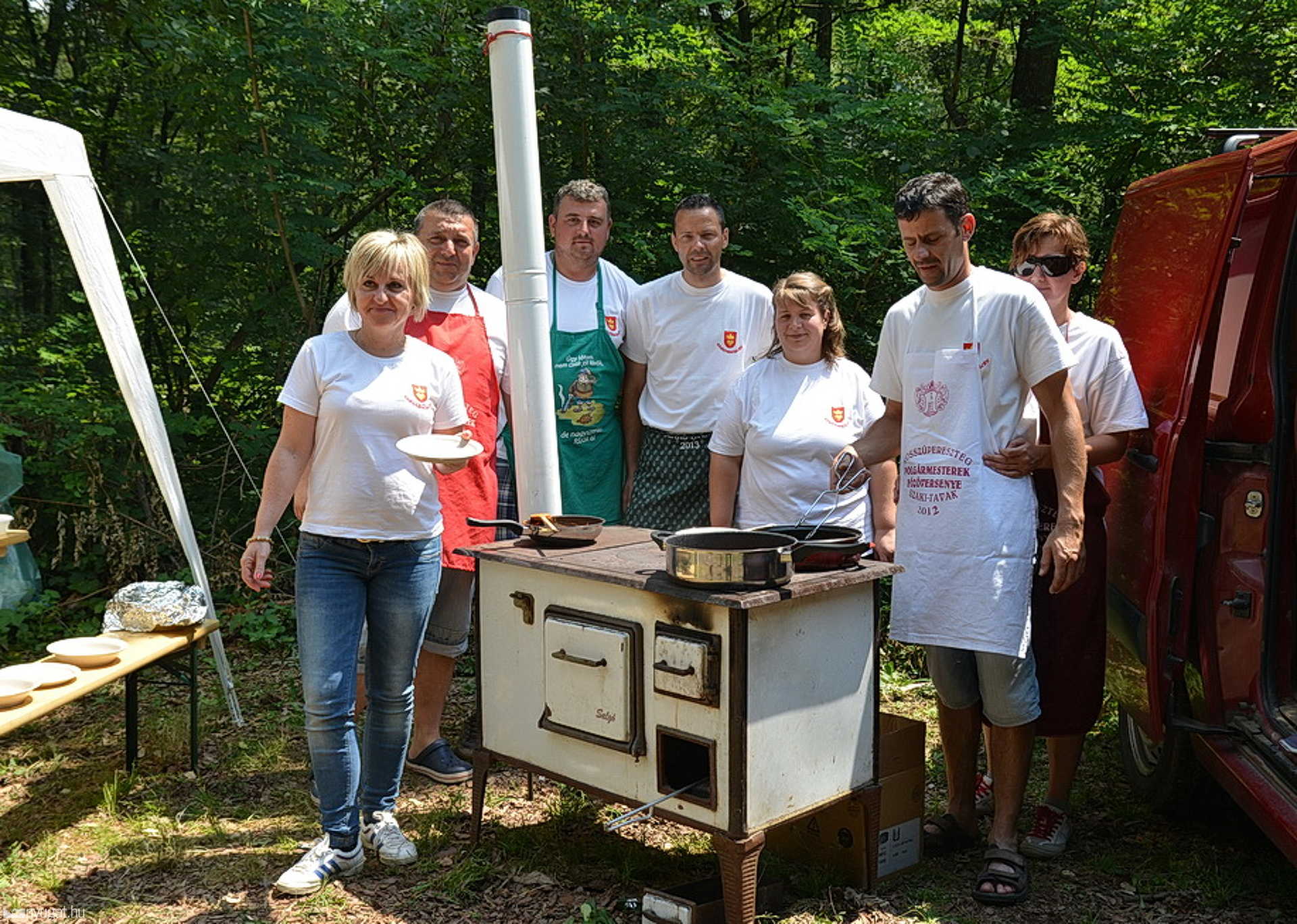Polgármesterek főzőversenye a Szajki-tavaknál - 2013.