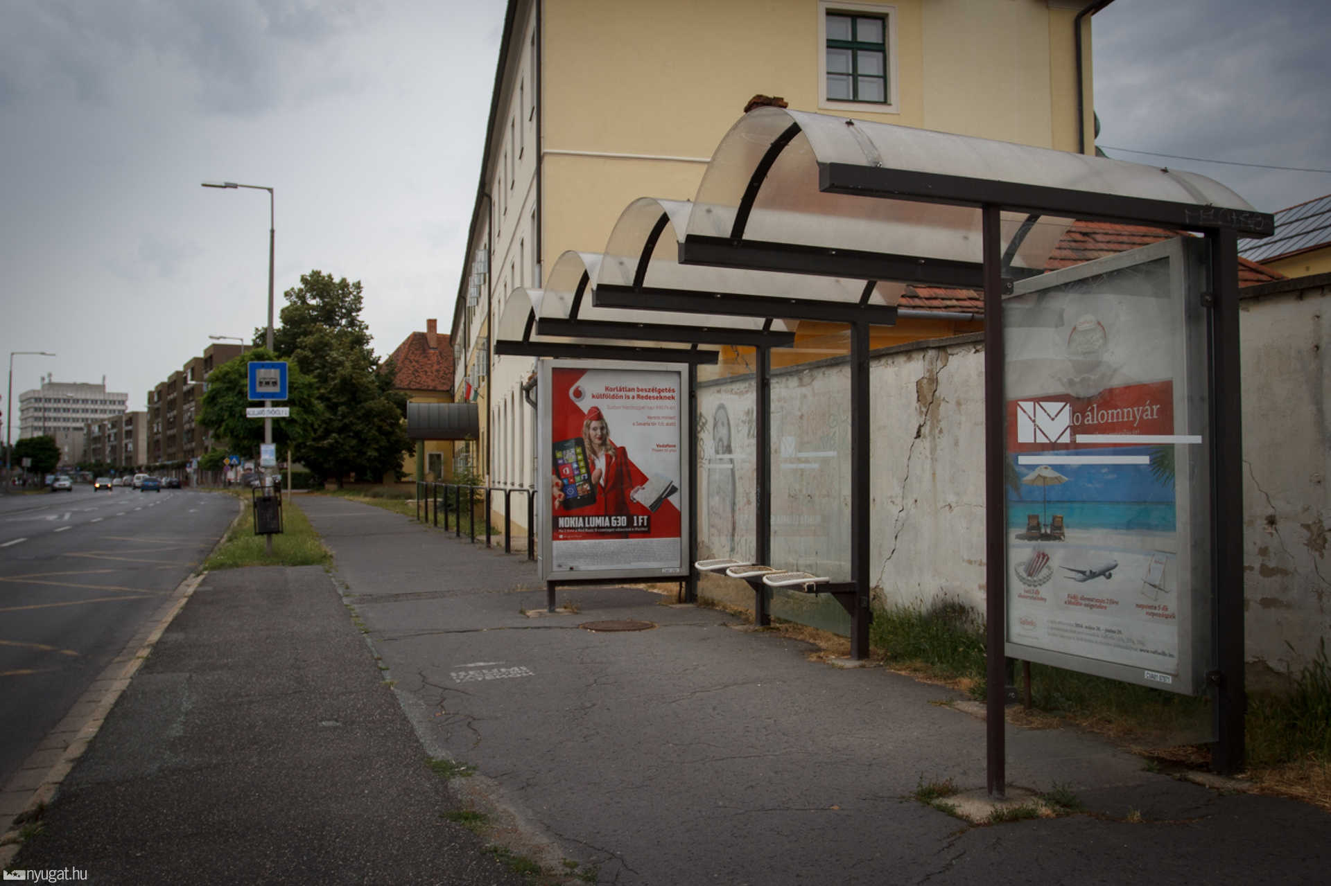 Buszmegállók a Thököly utcában
