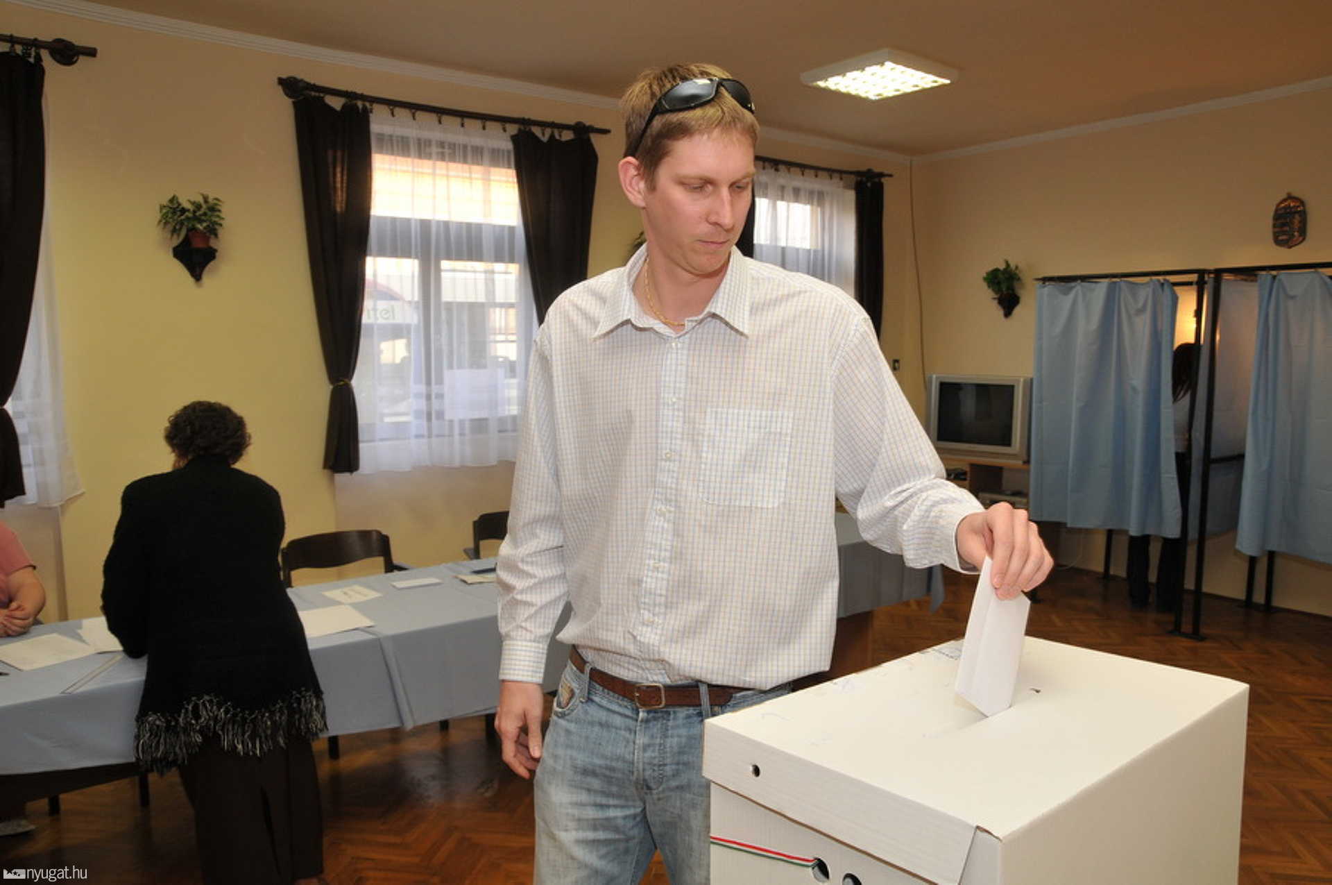 Népszavazás Porpácon a repülőtérről