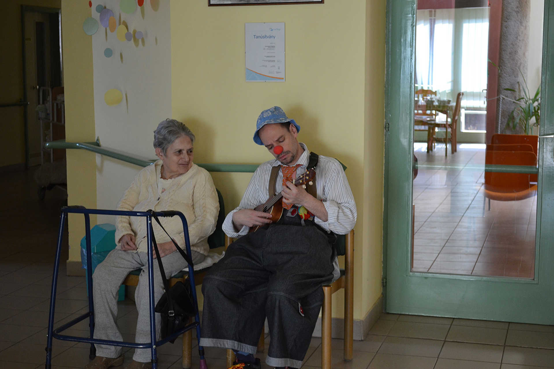 Dr. Bohóc Mosolyszolgálat
