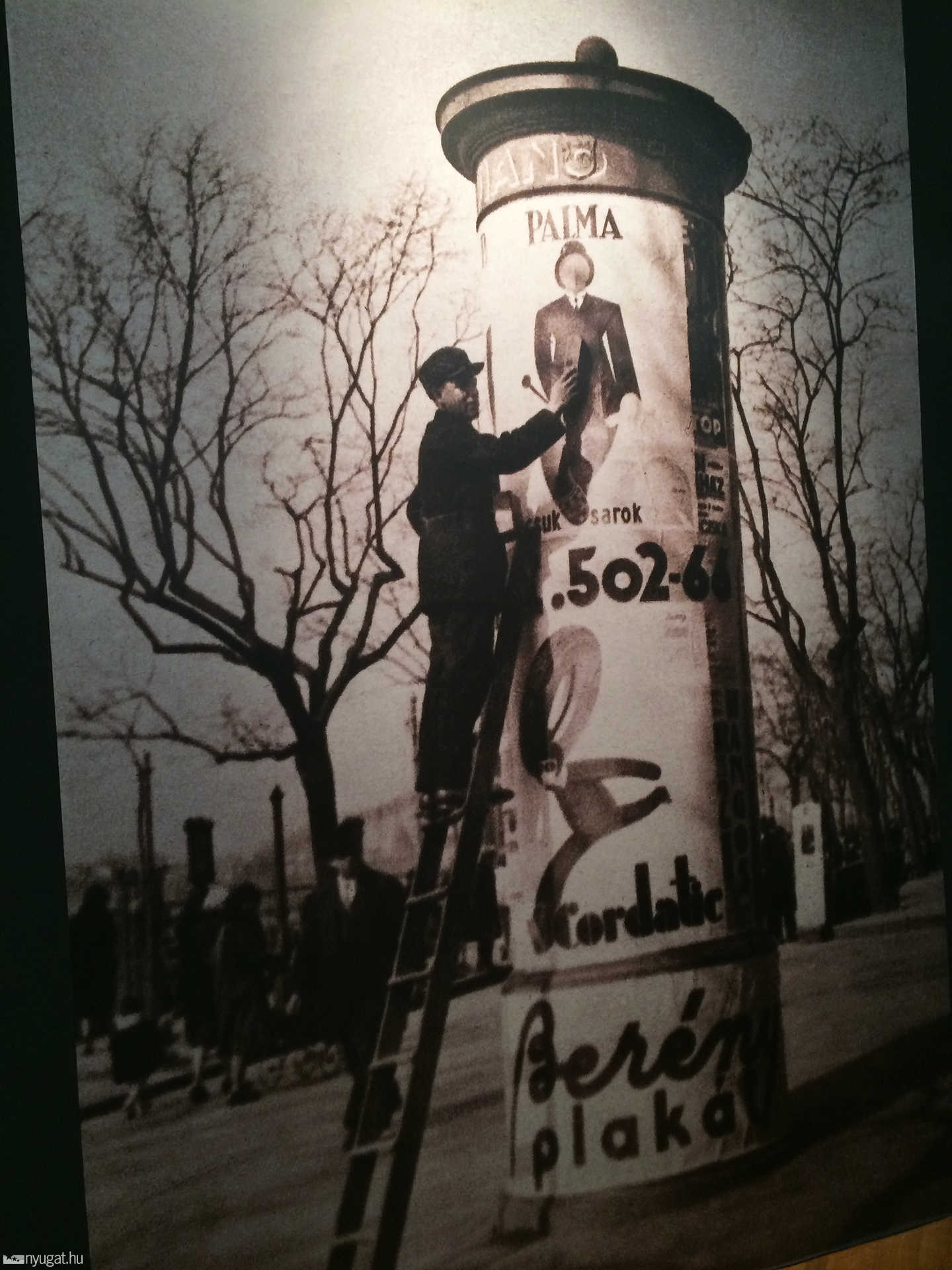 Kiállítás a két világháború közötti magyar plakátművészet remekeiből