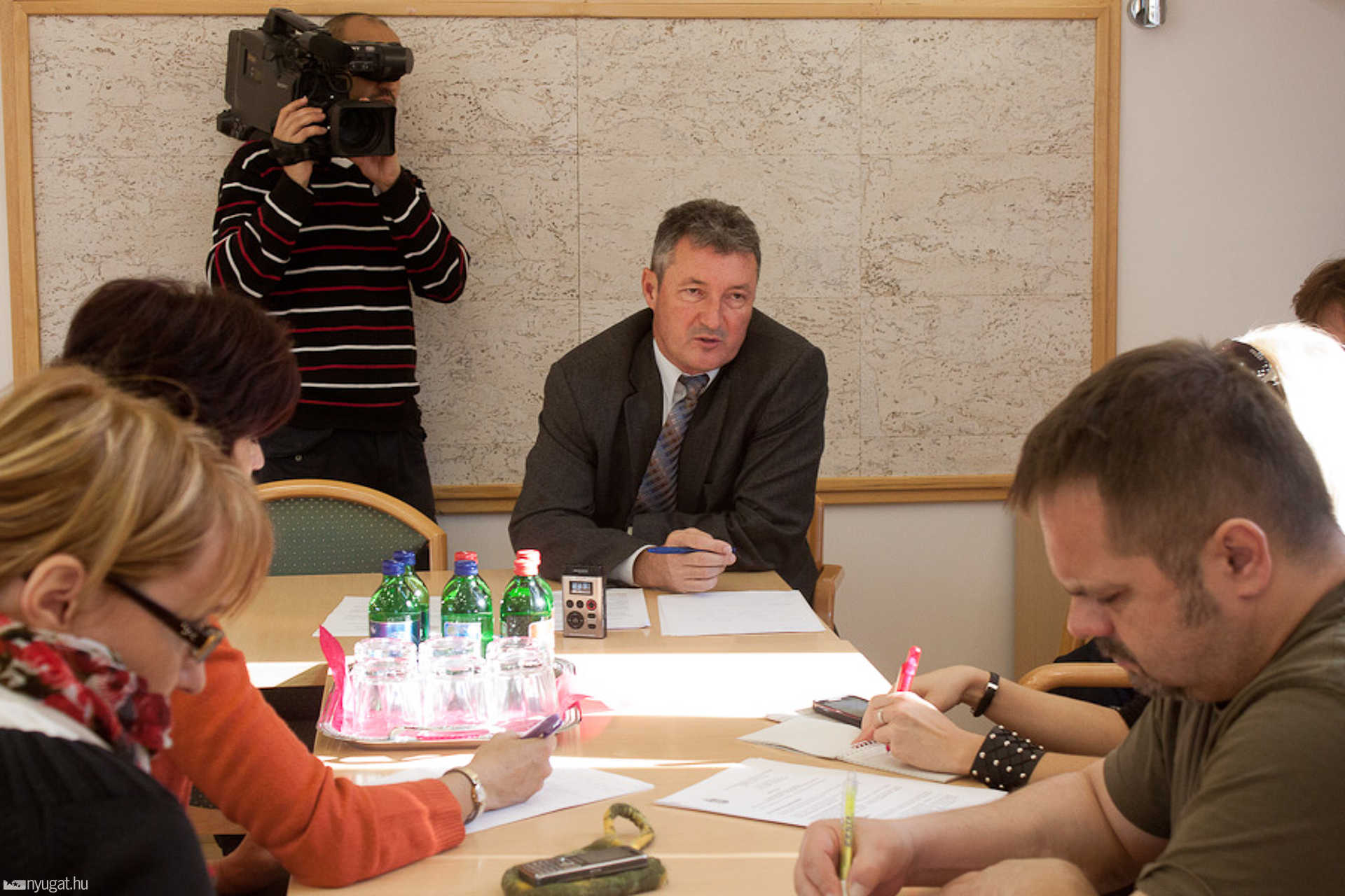 Sajtótájékoztató a Vizügyi Igazgatóságon