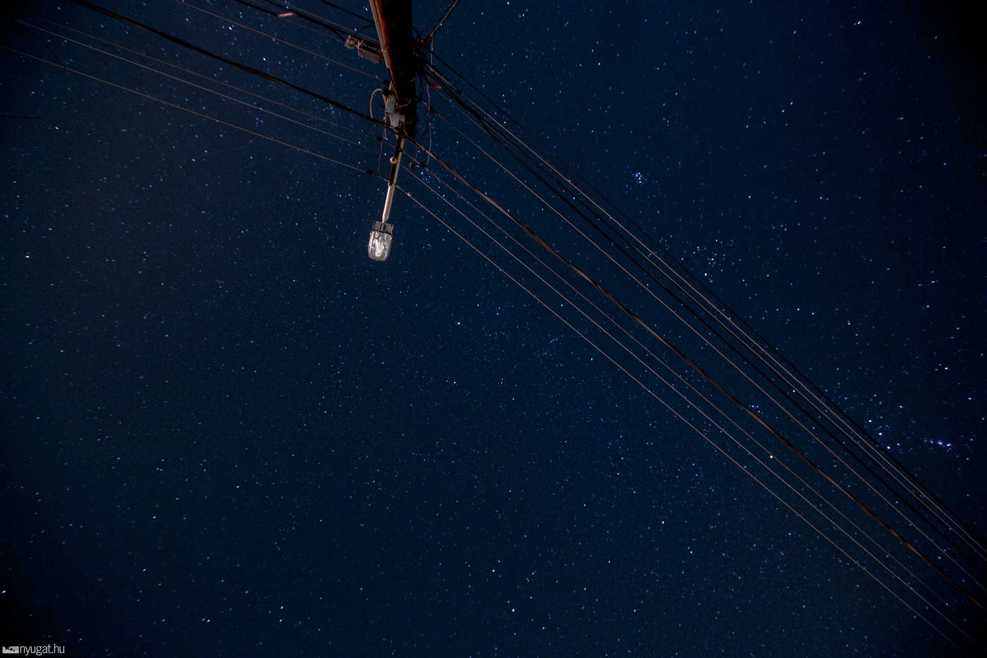 Sötétség a Rumi Külső úton