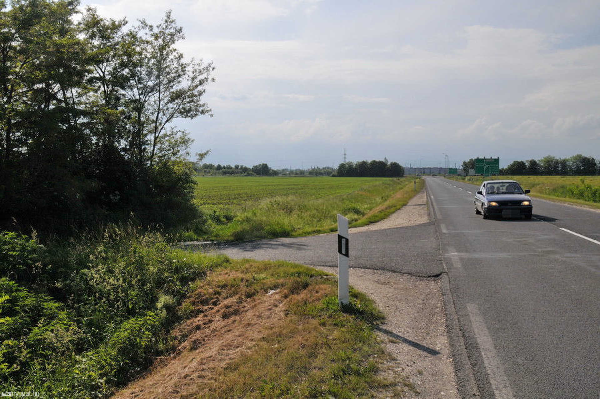 Itt állt meg a halottat szállító autó - a háttérben Szombathely