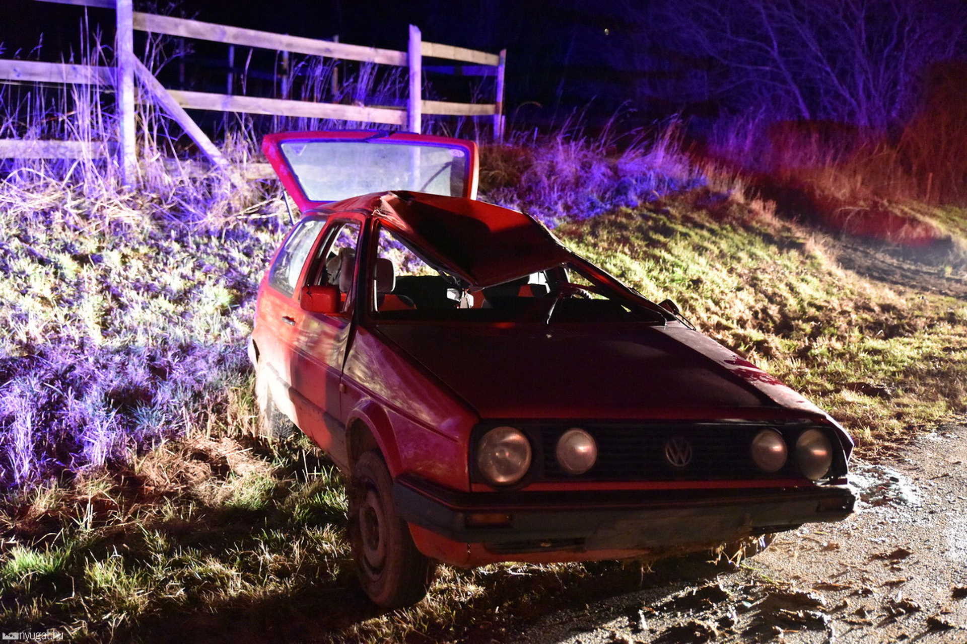 Felborult a Volkswagen Kőszeg közelében