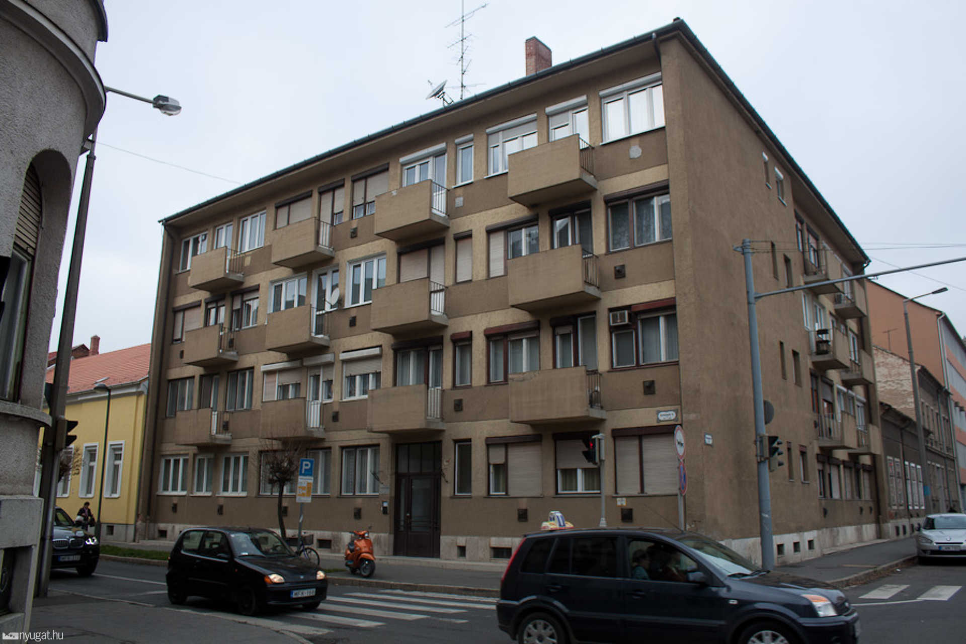 Kisfaludy u. 29.
