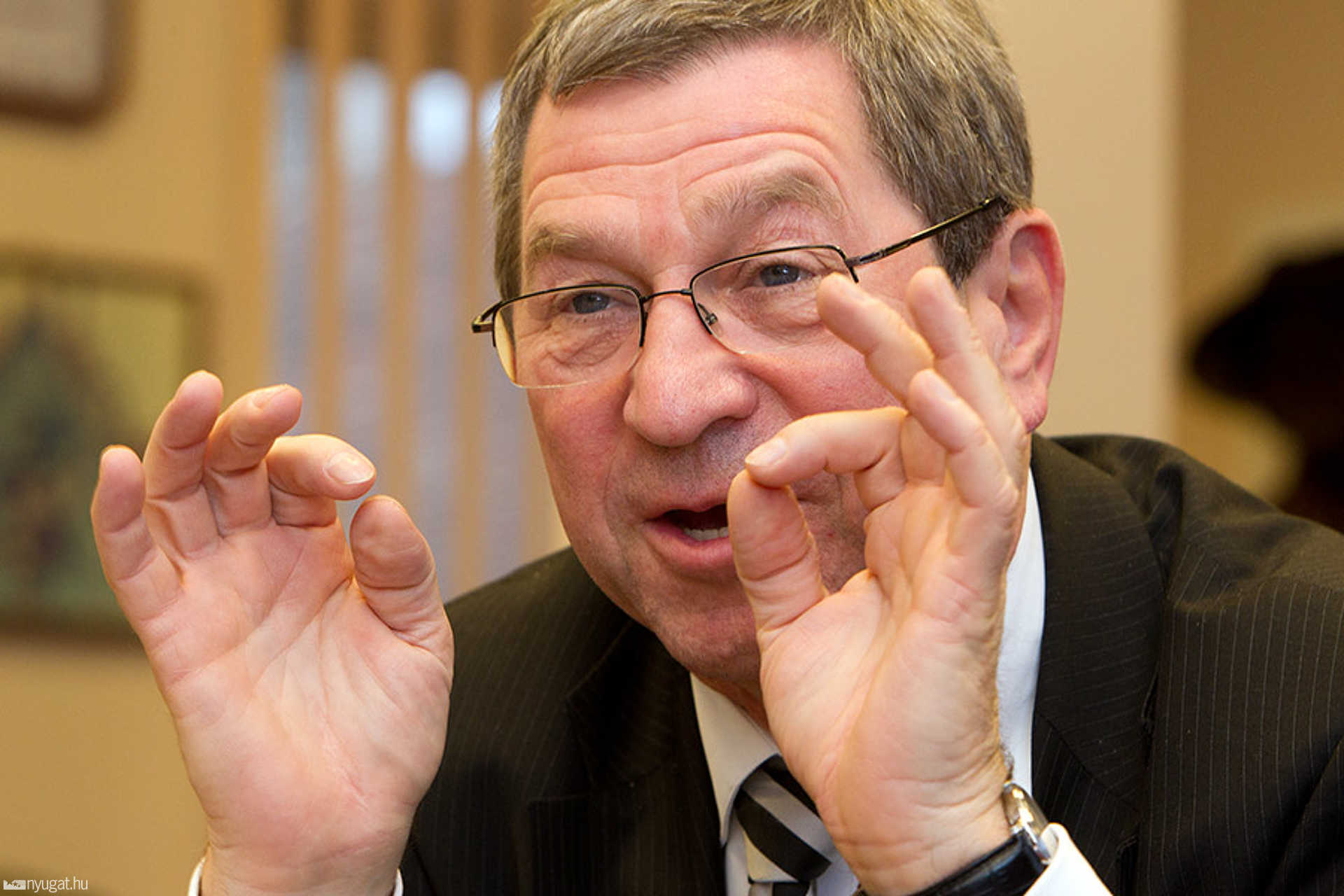 Dr. Puskás Tivadar
