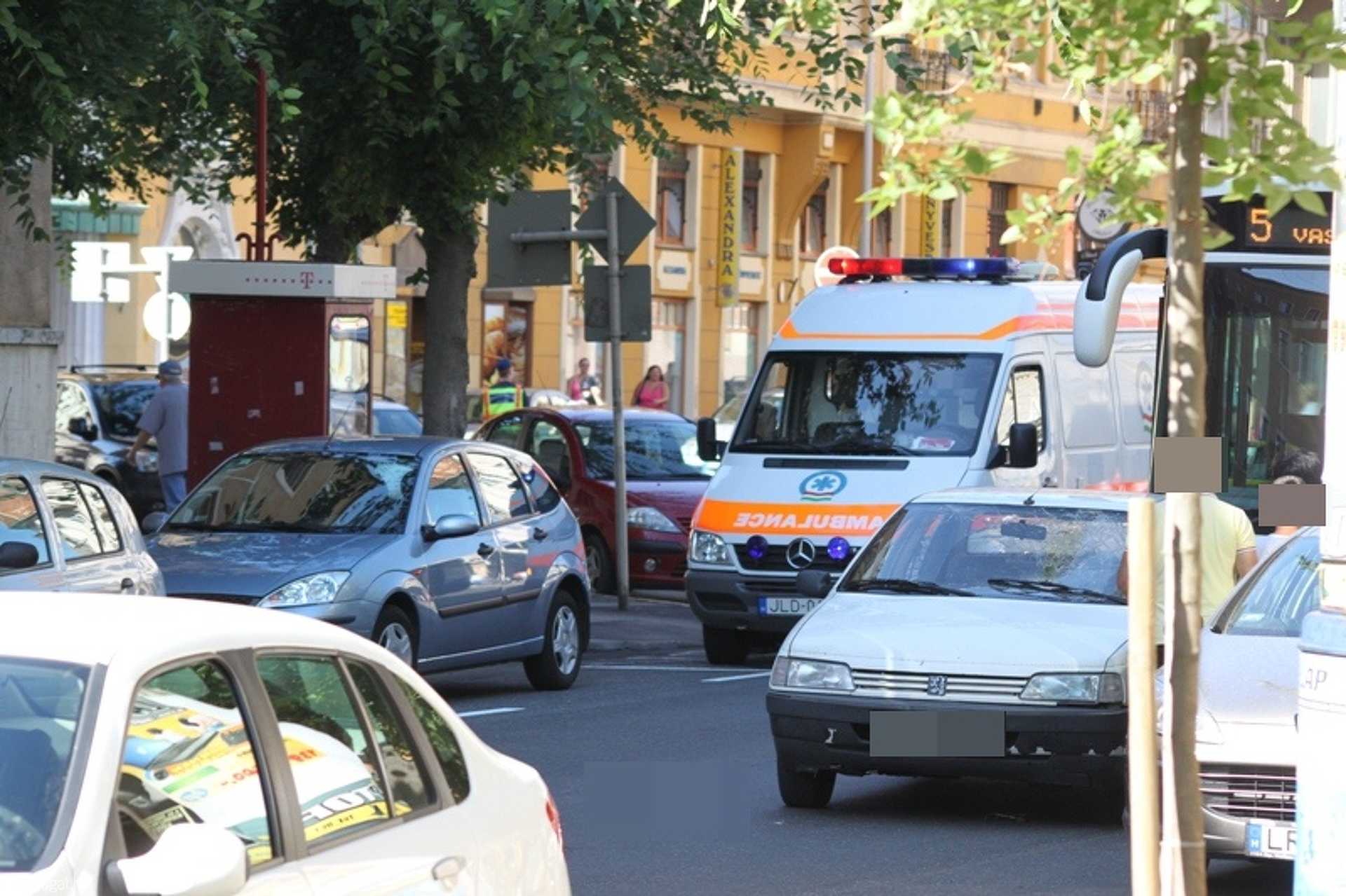 Gyalogost gázoltak Szombathelyen