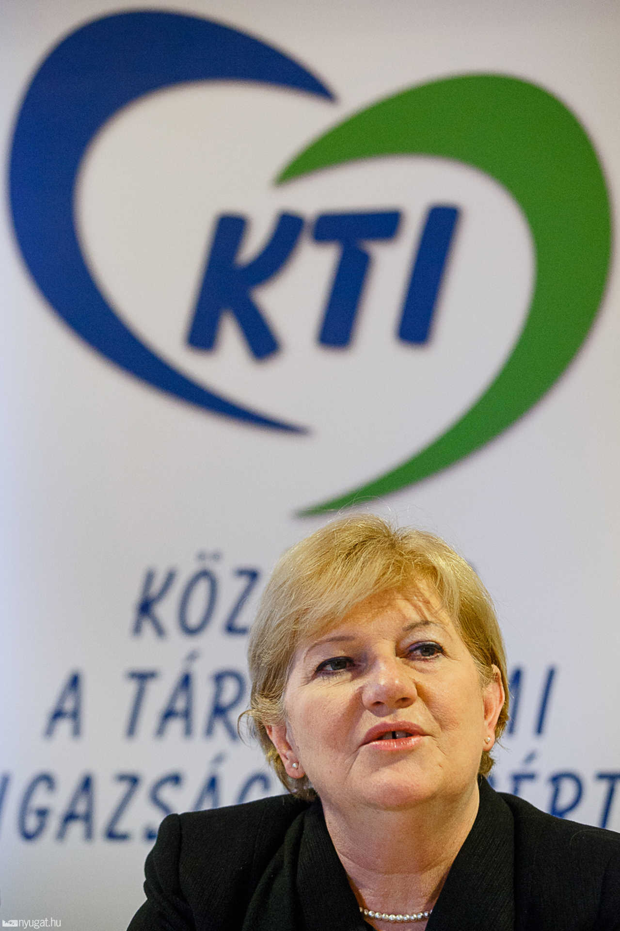Bemutatta jelöltjeit a KTI