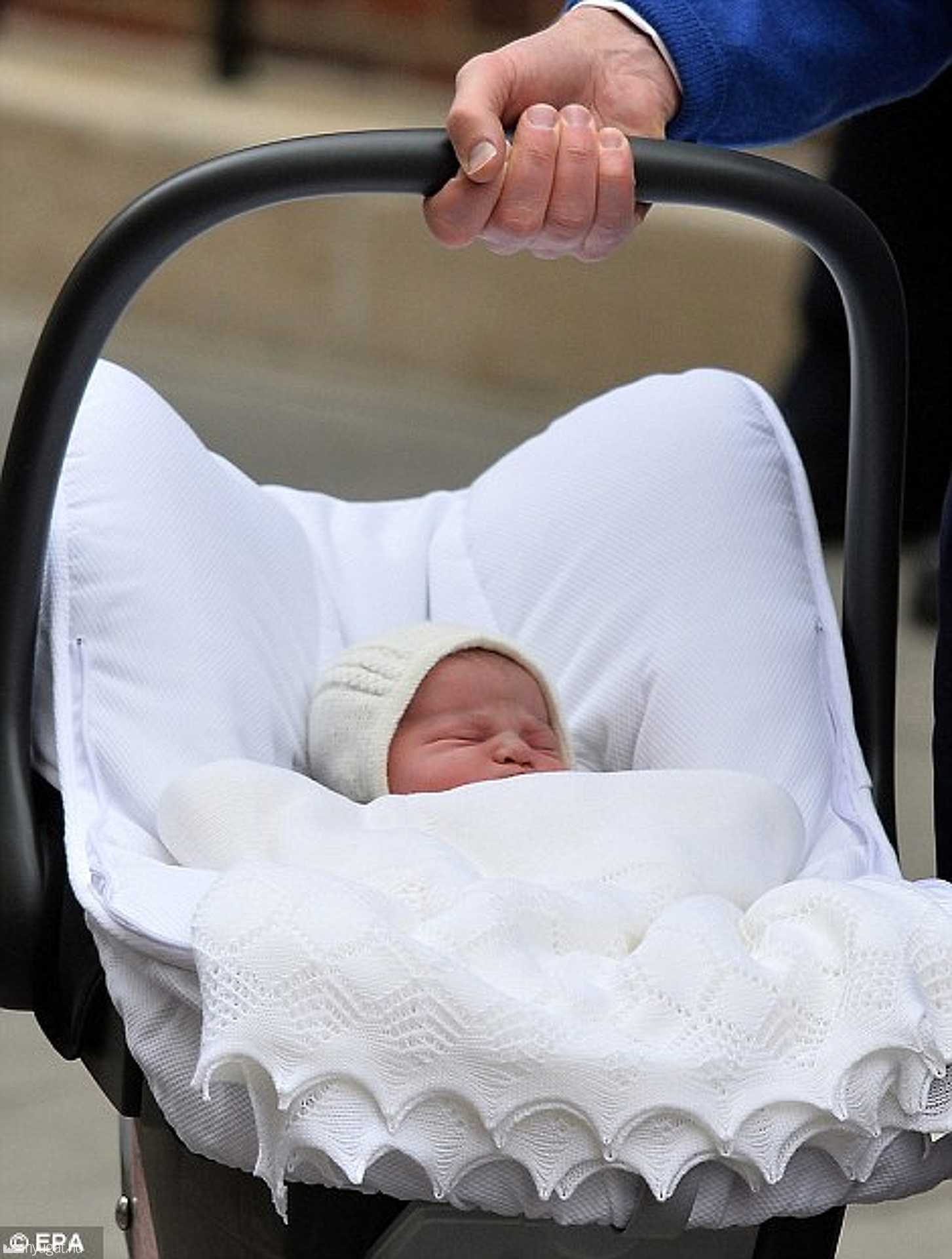 Royal Baby Princess: megszületett Katalin hercegné és Vilmos herceg második gyermeke