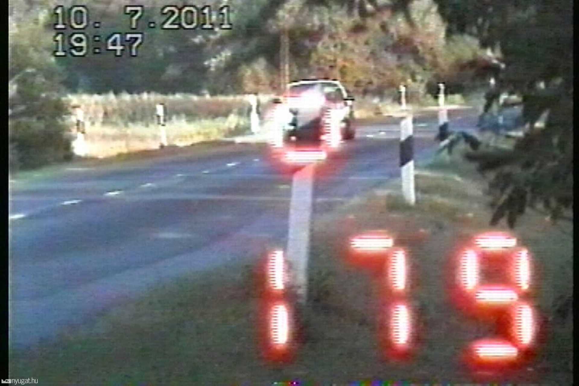Az abszolút első, 87-es főút