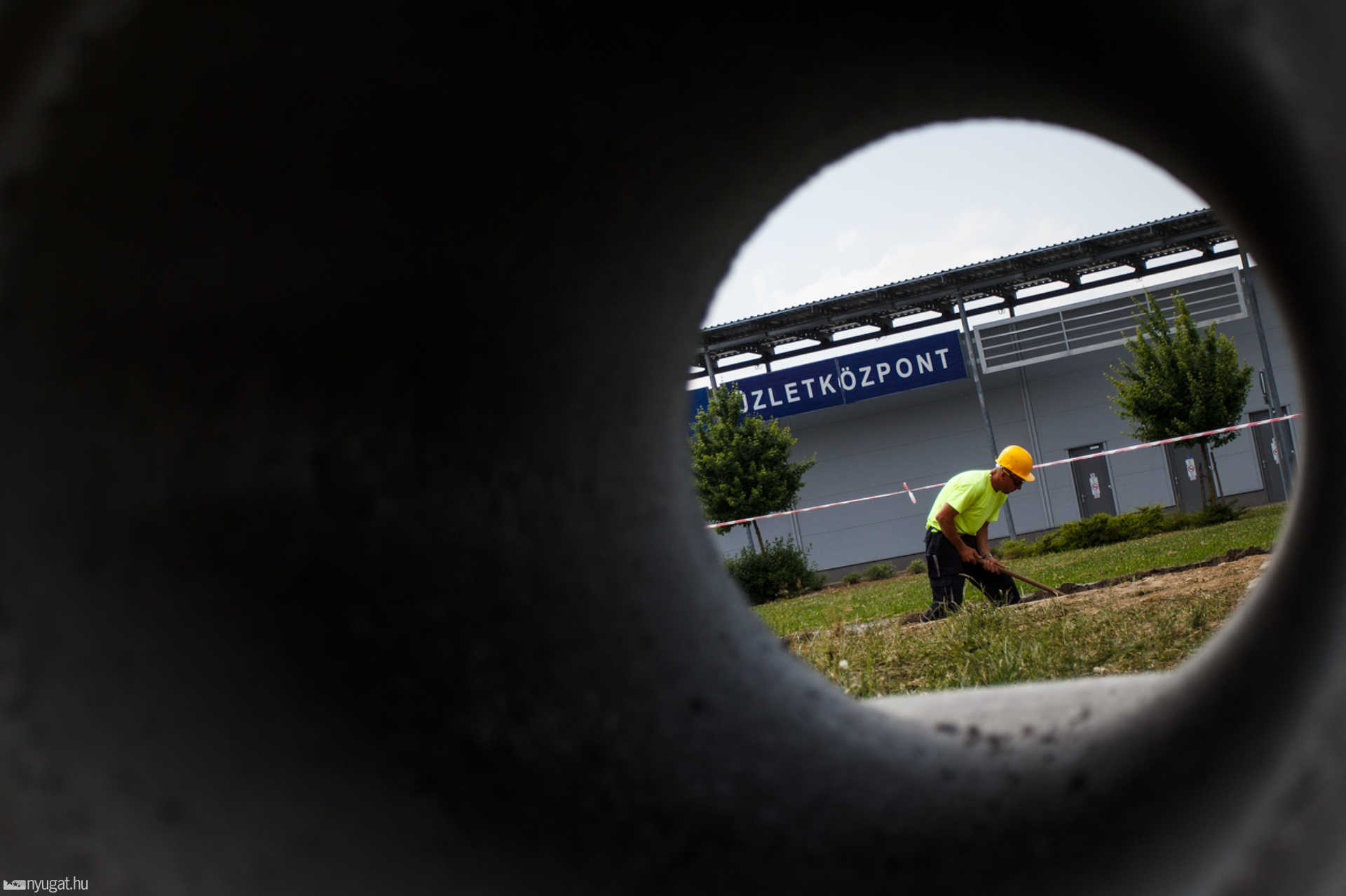 Sajtóbejárás az épülő Körmendi úti bicikliúton