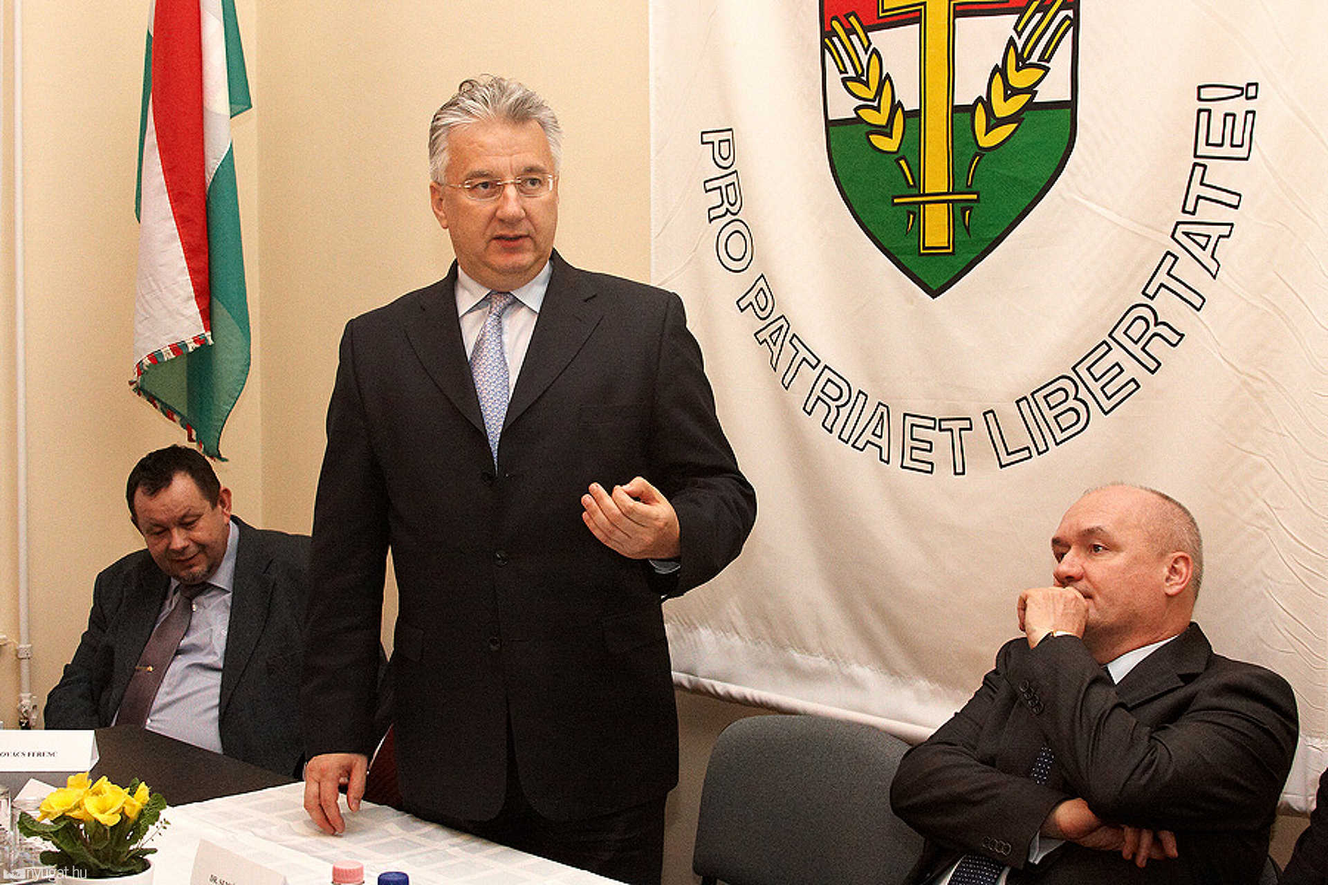 KDNP irodaavató